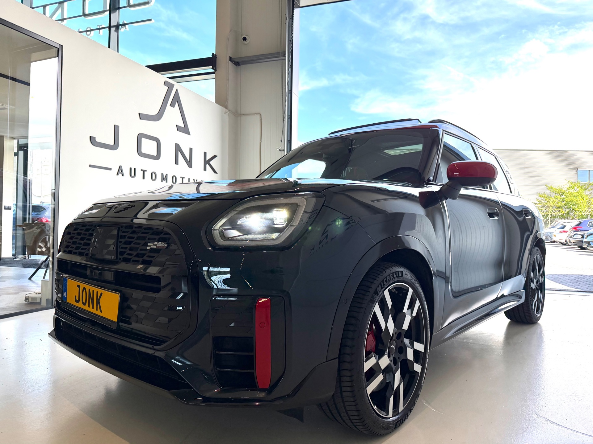 Foto van Mini JCW Countryman All4