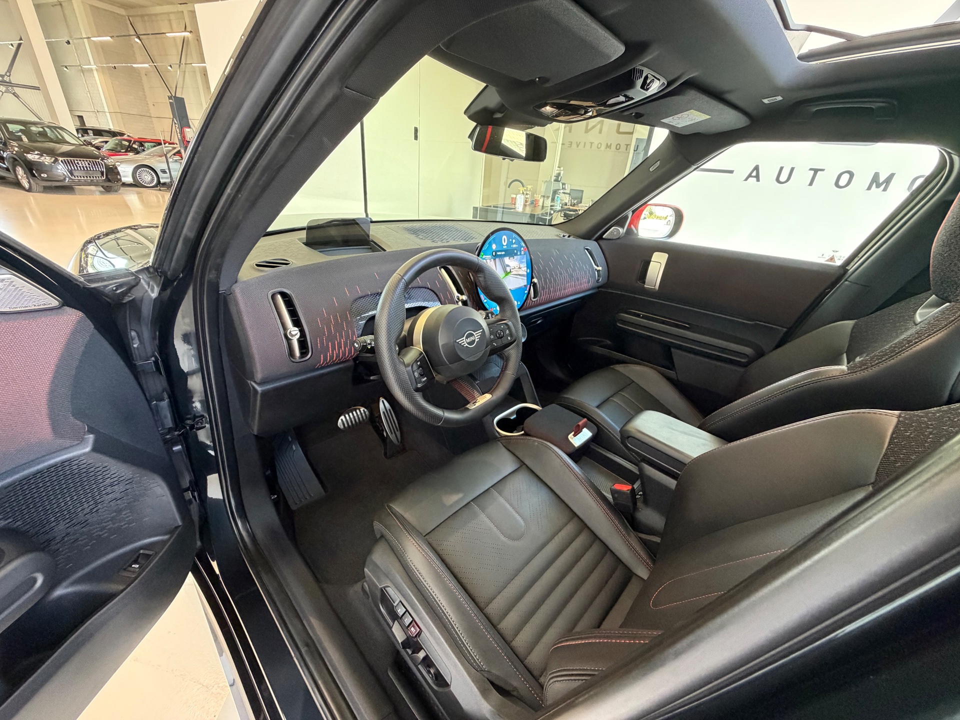 Foto van Mini JCW Countryman All4