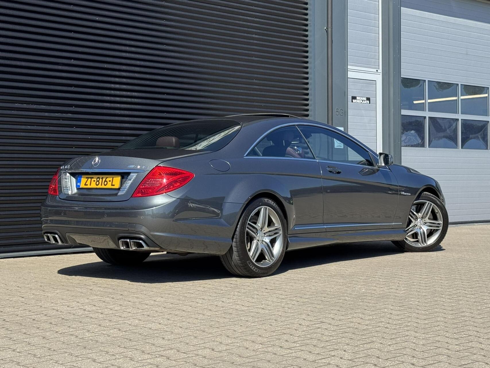 Foto van Mercedes-Benz CL 63 AMG