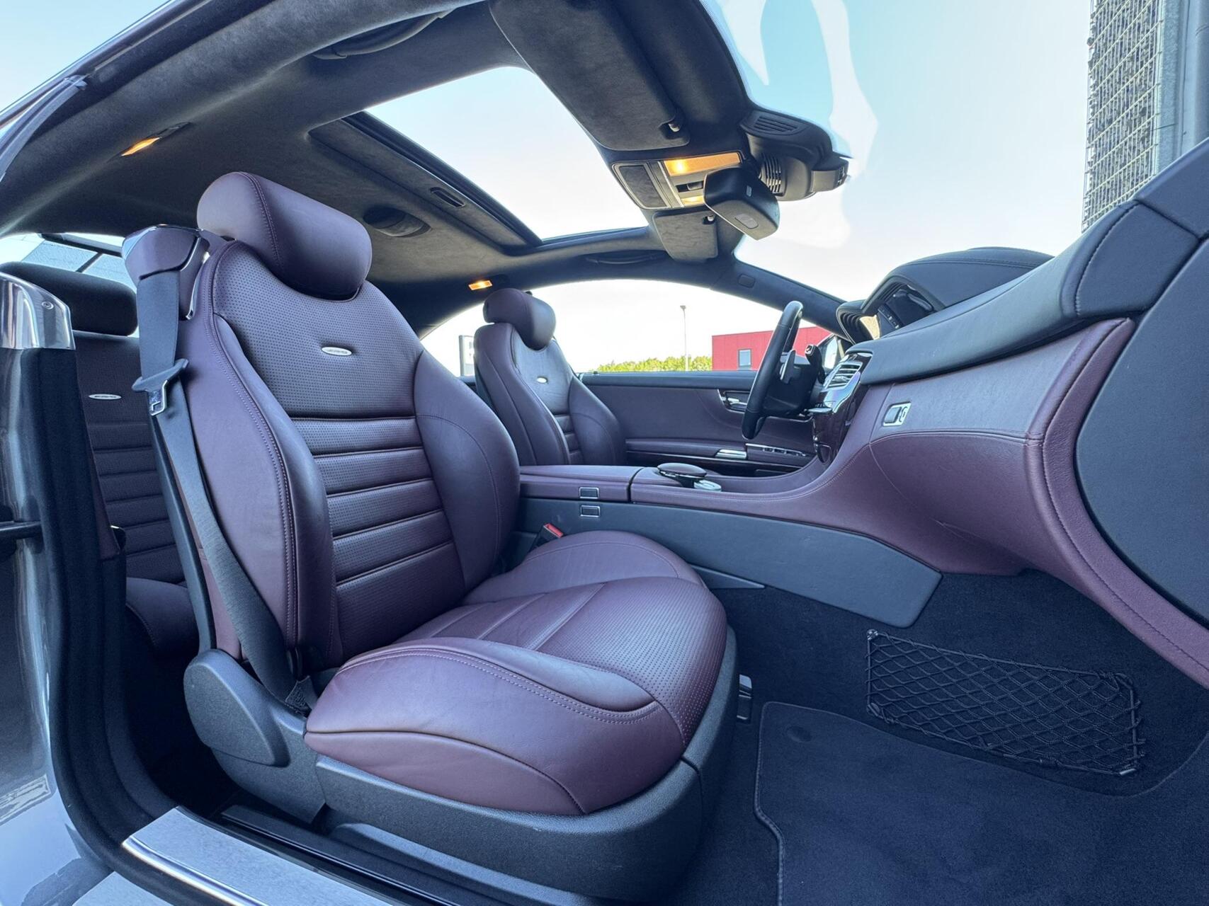 Foto van Mercedes-Benz CL 63 AMG