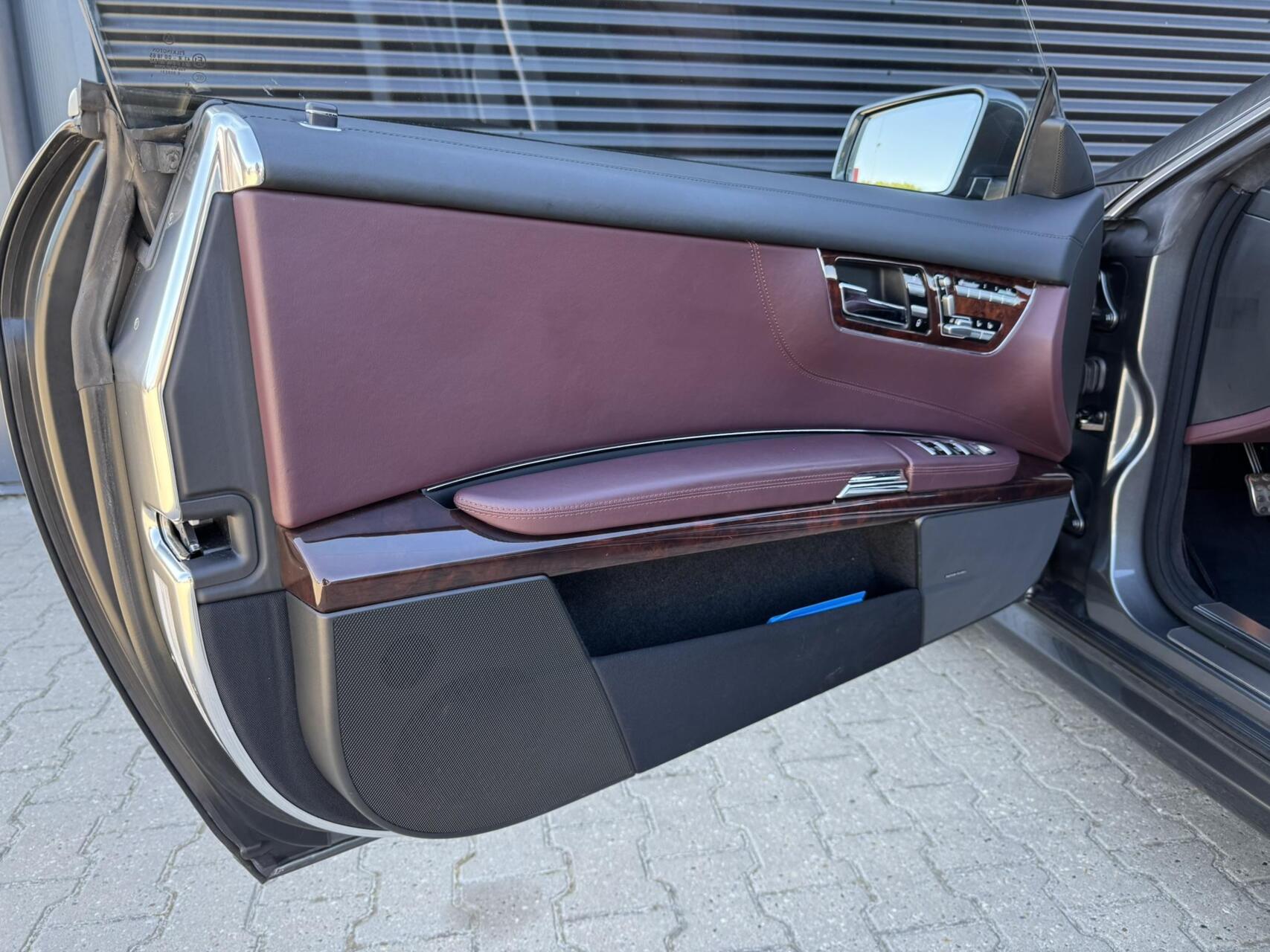 Foto van Mercedes-Benz CL 63 AMG