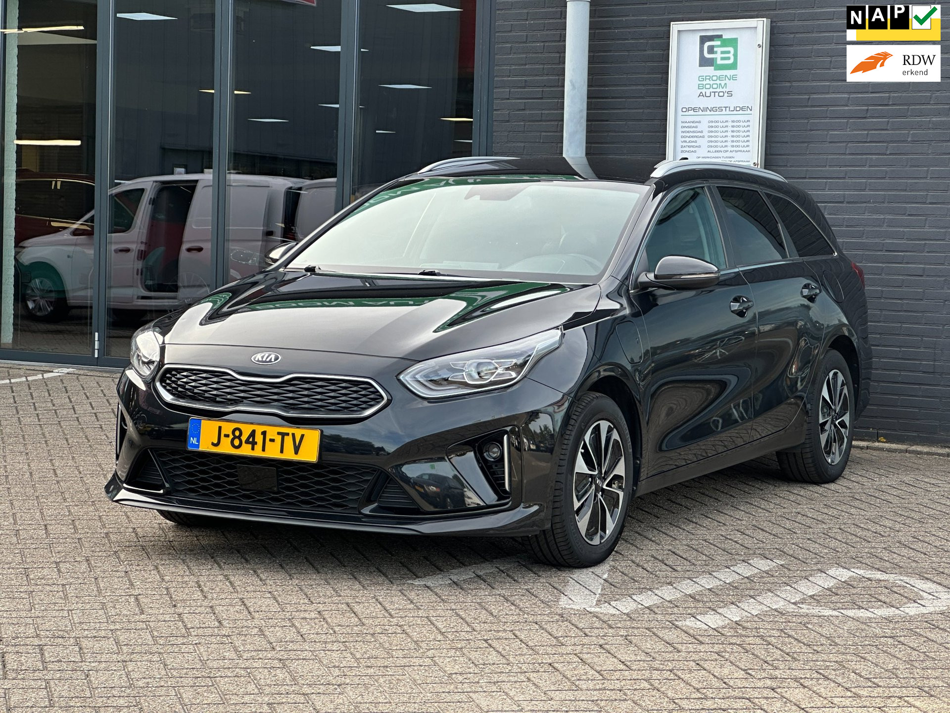 Kia Ceed 1.6 GDI PHEV DynamicPlusLine/CAMERA/CARPLAY/NAVI/NL-AUTO NAP!! 2020 - voorkant