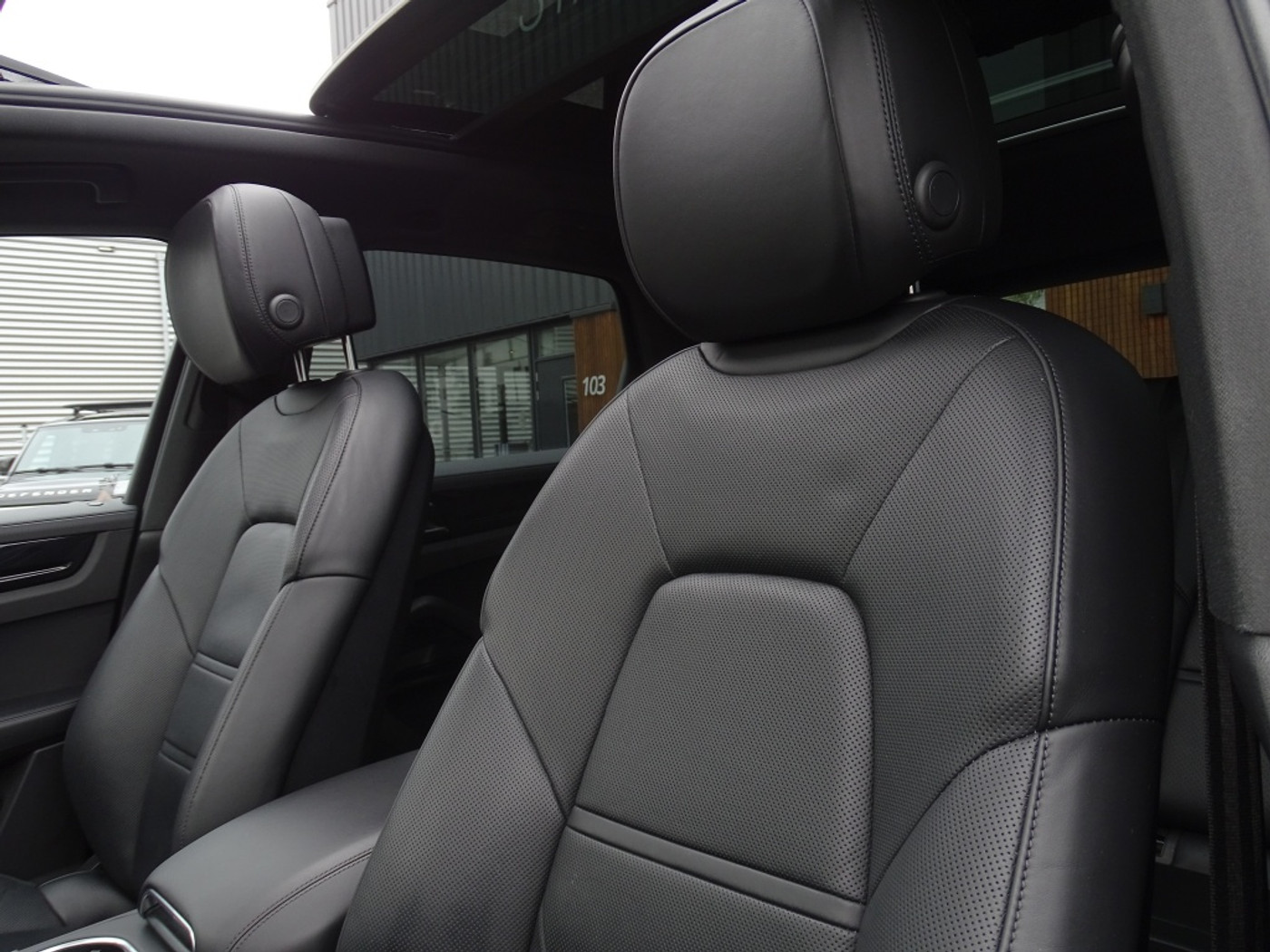 Foto van Porsche Cayenne