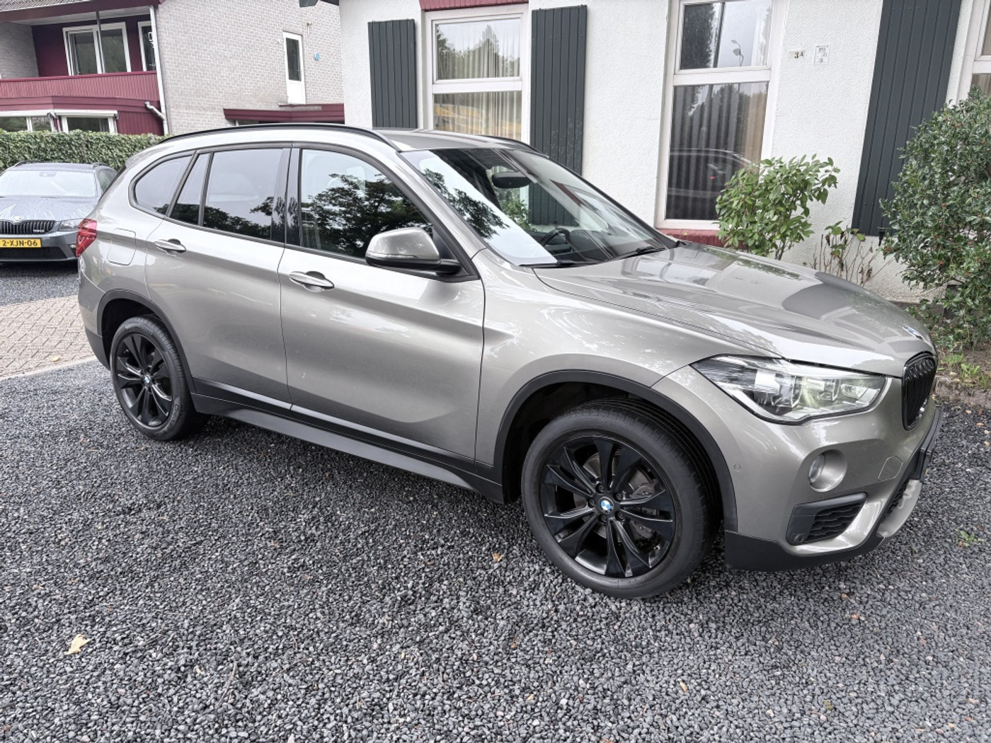 Foto van BMW X1 Sdrive18i