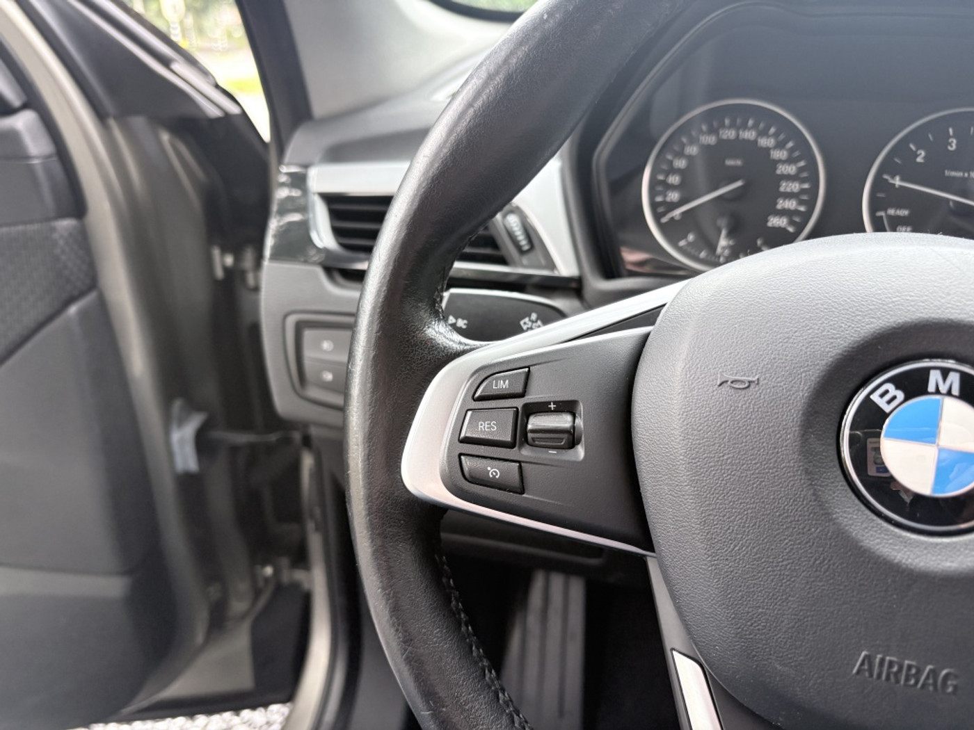 Foto van BMW X1 Sdrive18i