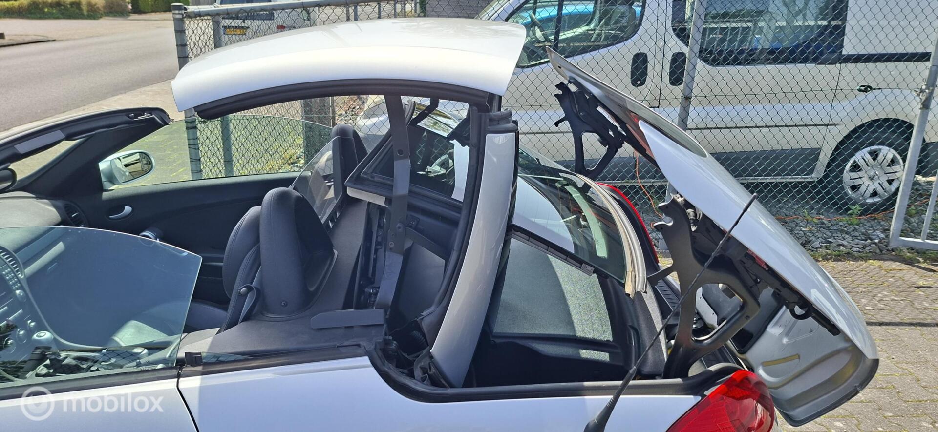 Foto van Mercedes-Benz SLK 200 Kompressor