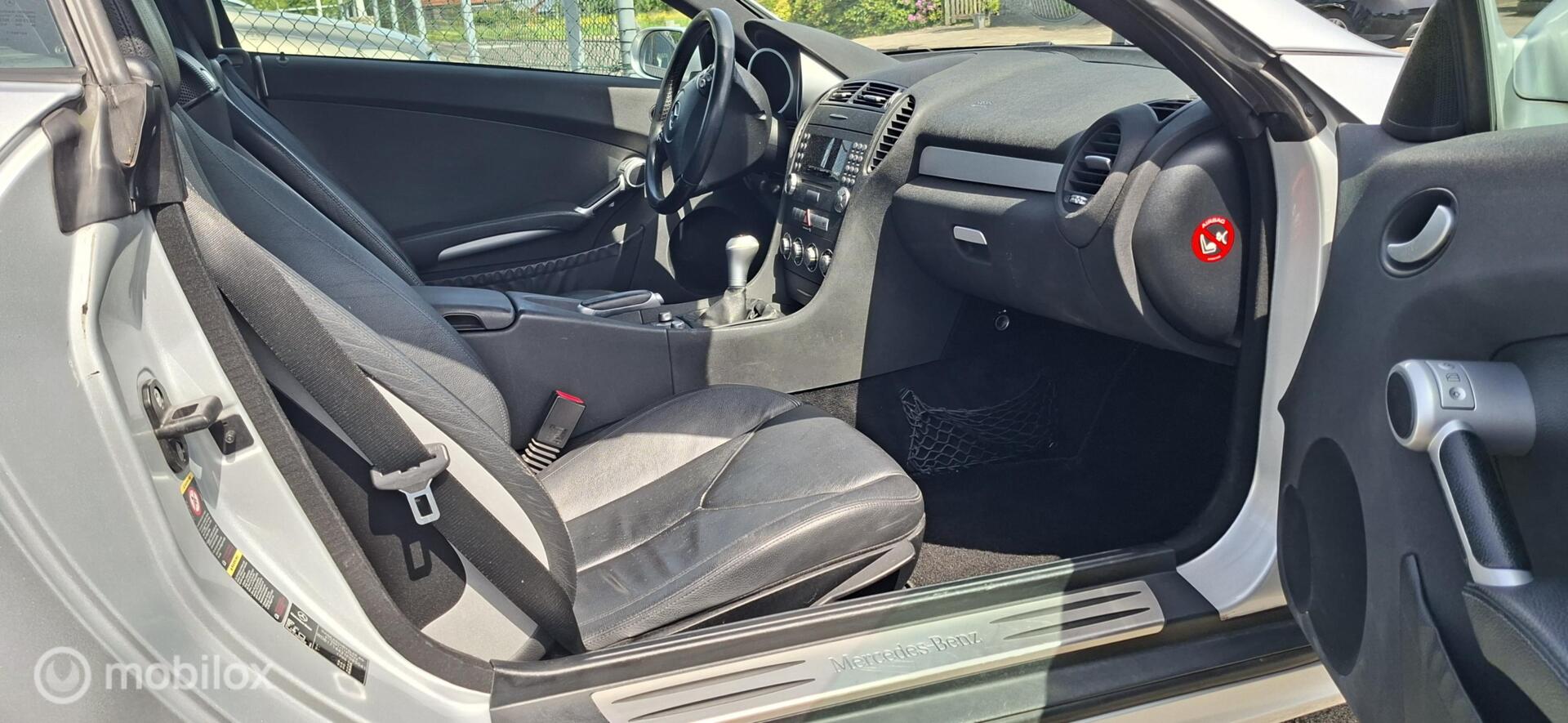 Foto van Mercedes-Benz SLK 200 Kompressor