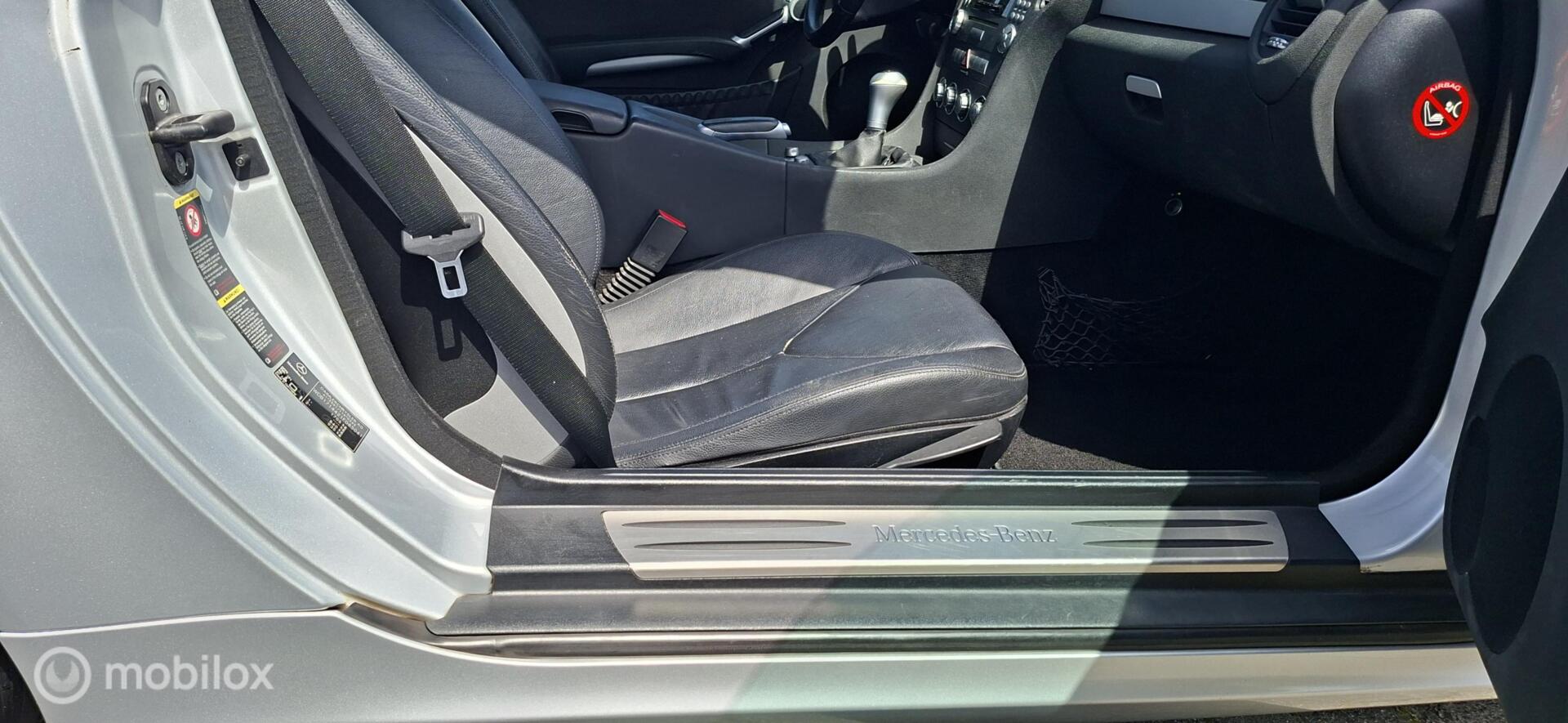 Foto van Mercedes-Benz SLK 200 Kompressor