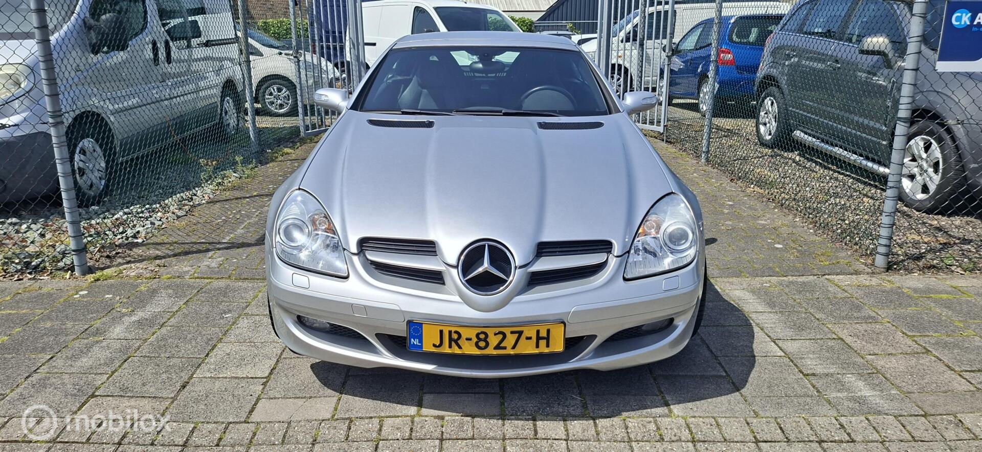 Foto van Mercedes-Benz SLK 200 Kompressor