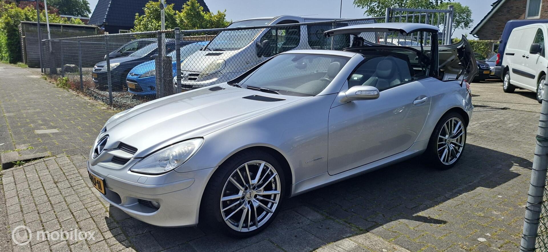 Foto van Mercedes-Benz SLK 200 Kompressor