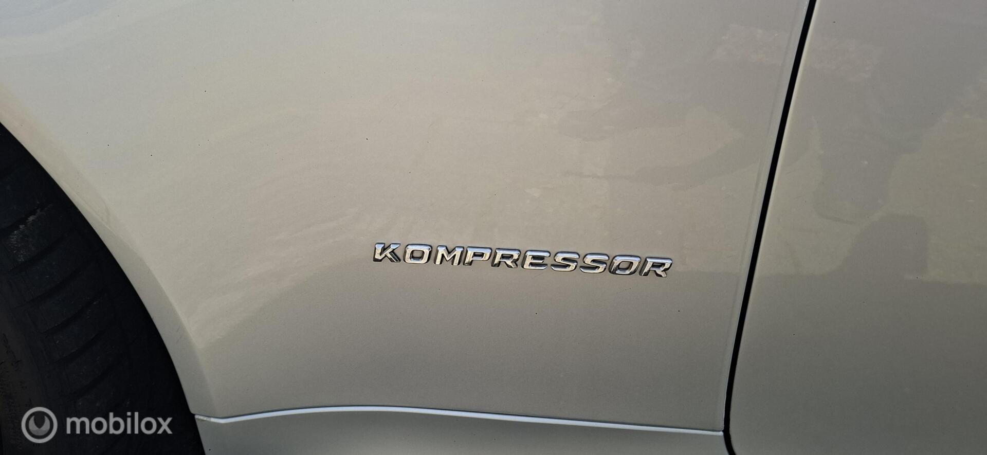Foto van Mercedes-Benz SLK 200 Kompressor
