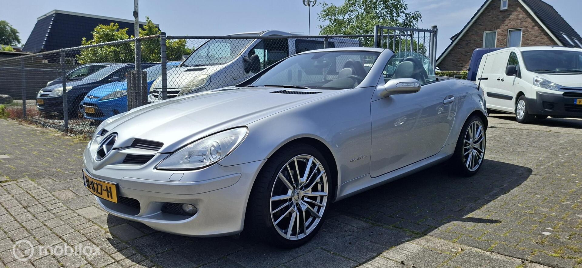 Foto van Mercedes-Benz SLK 200 Kompressor