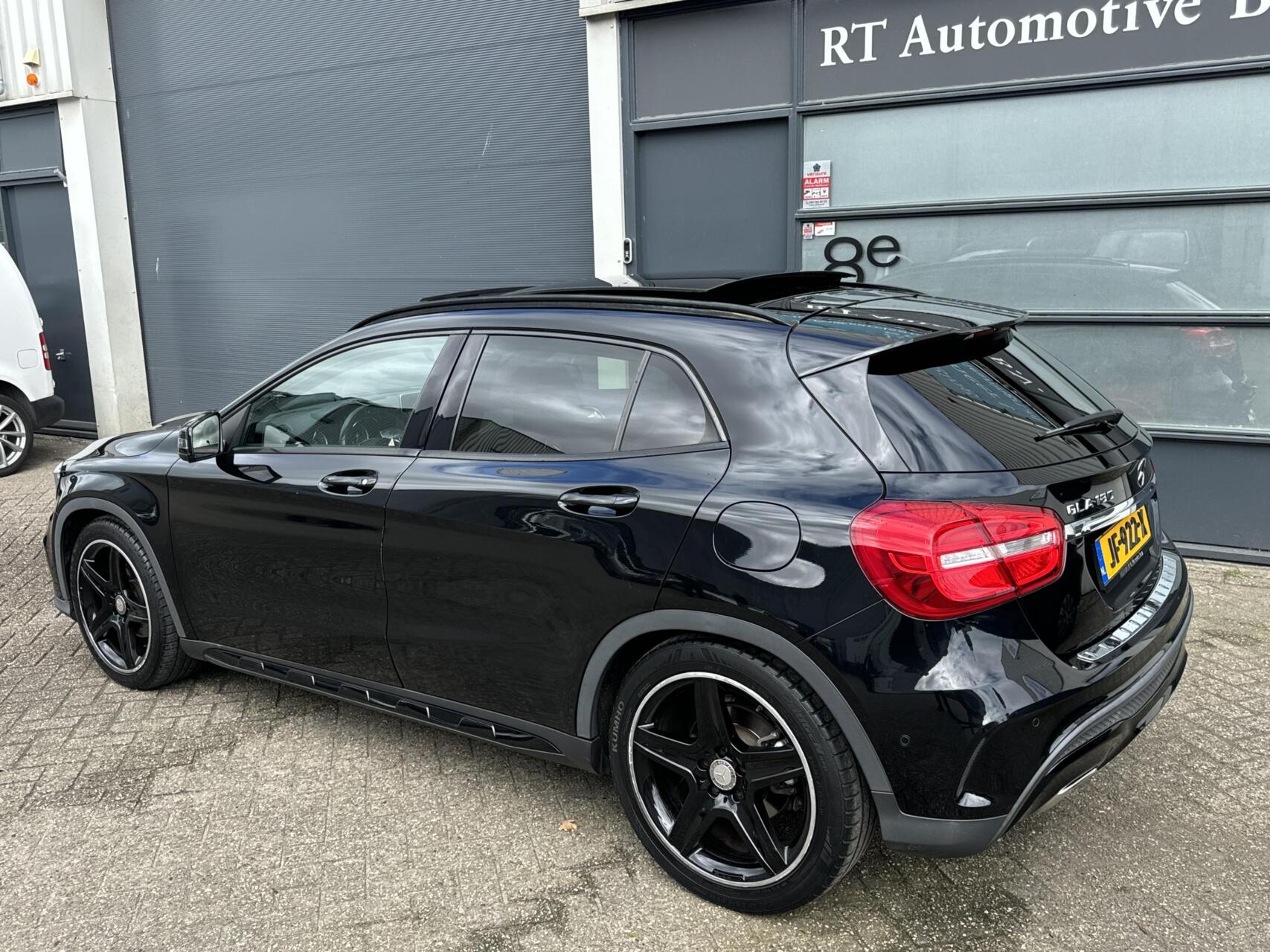Foto van Mercedes-Benz Gla 180