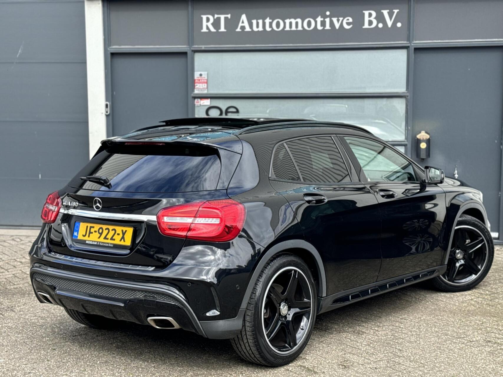 Foto van Mercedes-Benz Gla 180