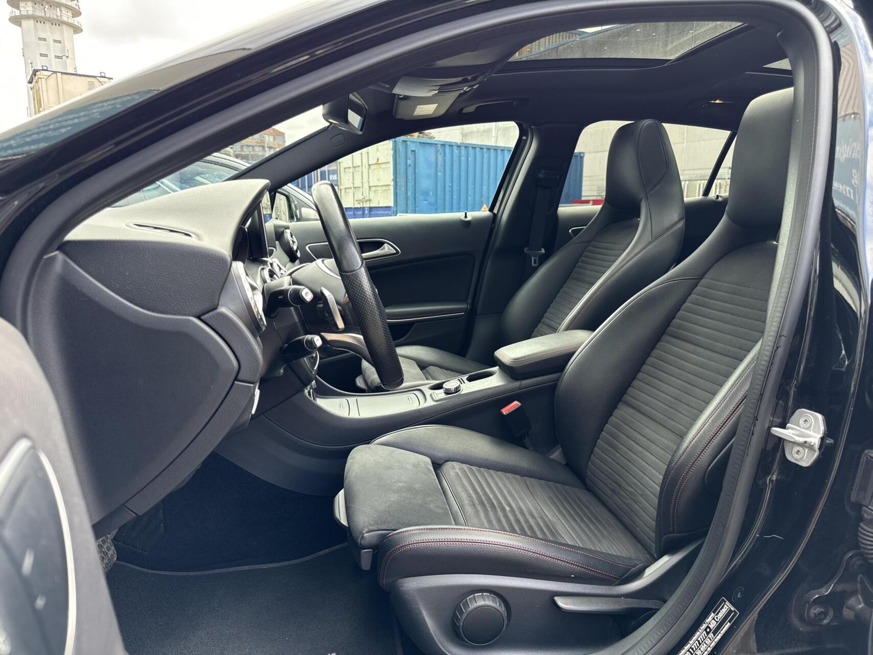 Foto van Mercedes-Benz Gla 180