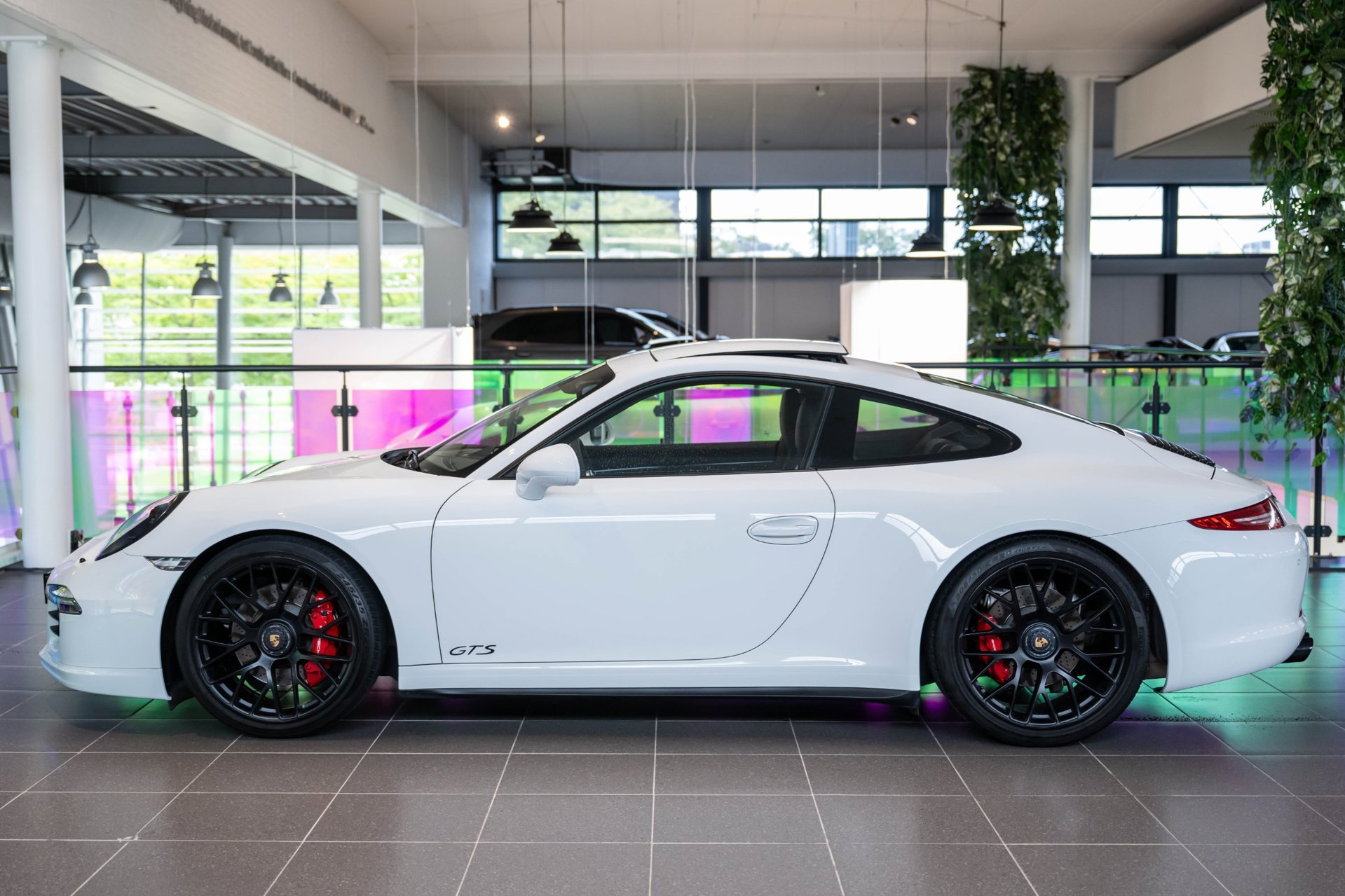 Foto van Porsche 911 Carrera GTS