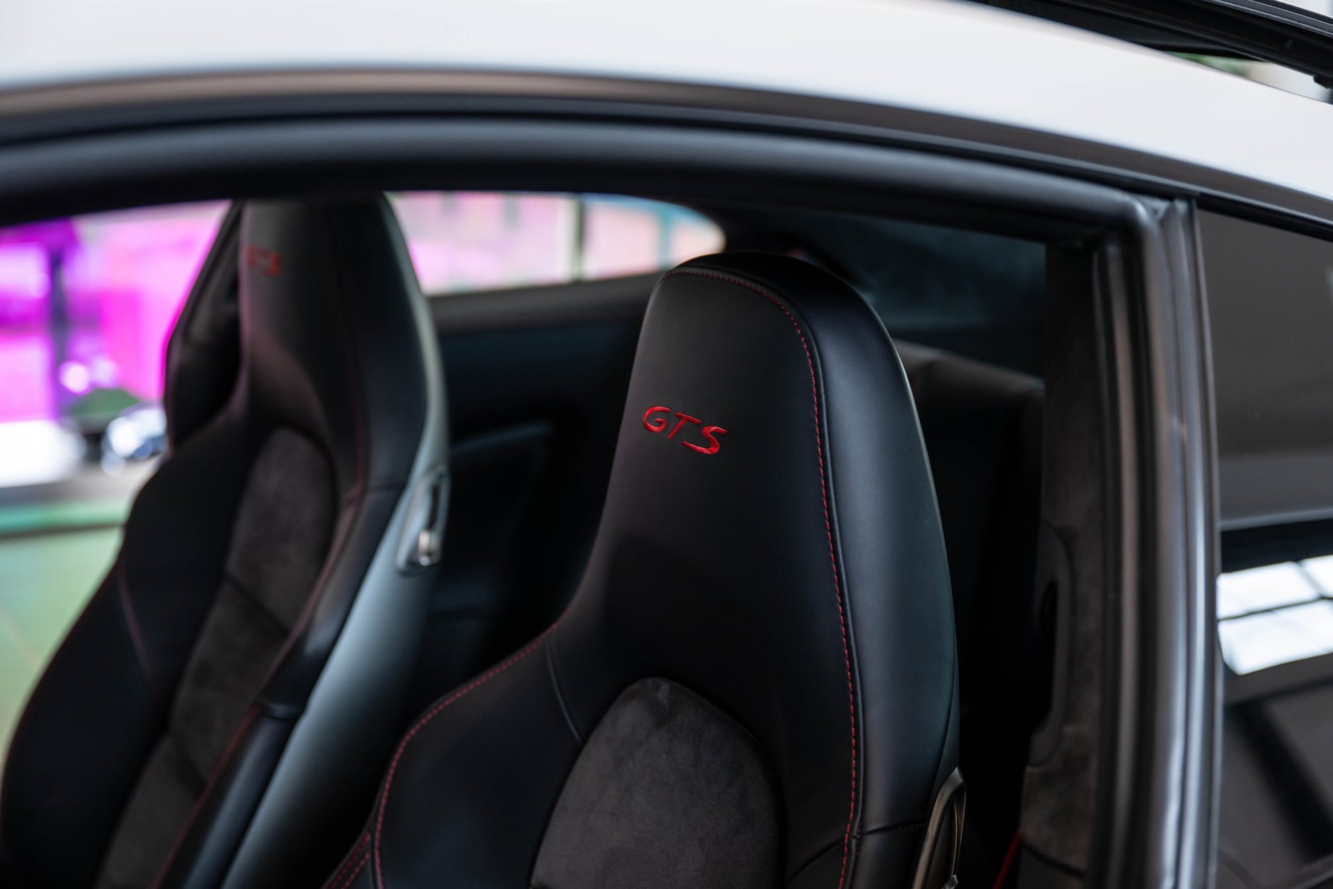 Foto van Porsche 911 Carrera GTS