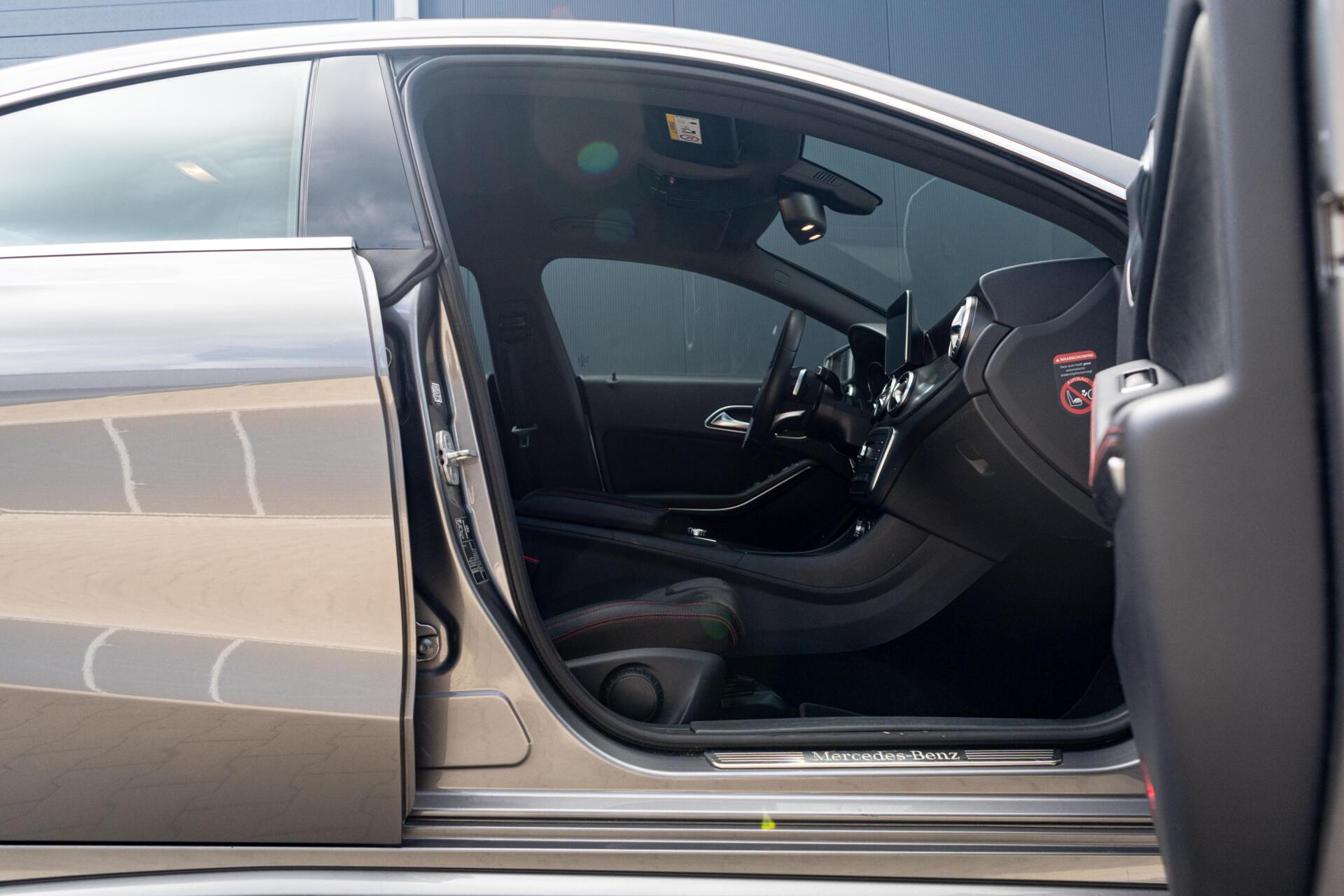 Foto van Mercedes-Benz Cla-klasse