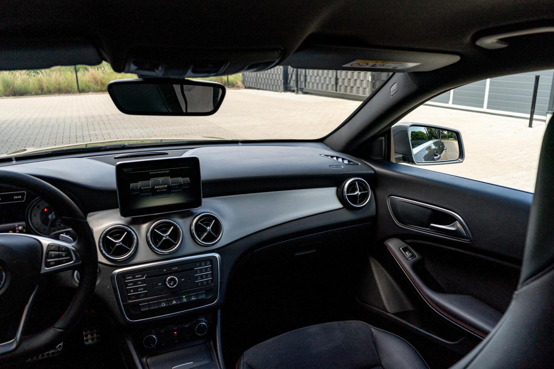 Foto van Mercedes-Benz Cla-klasse