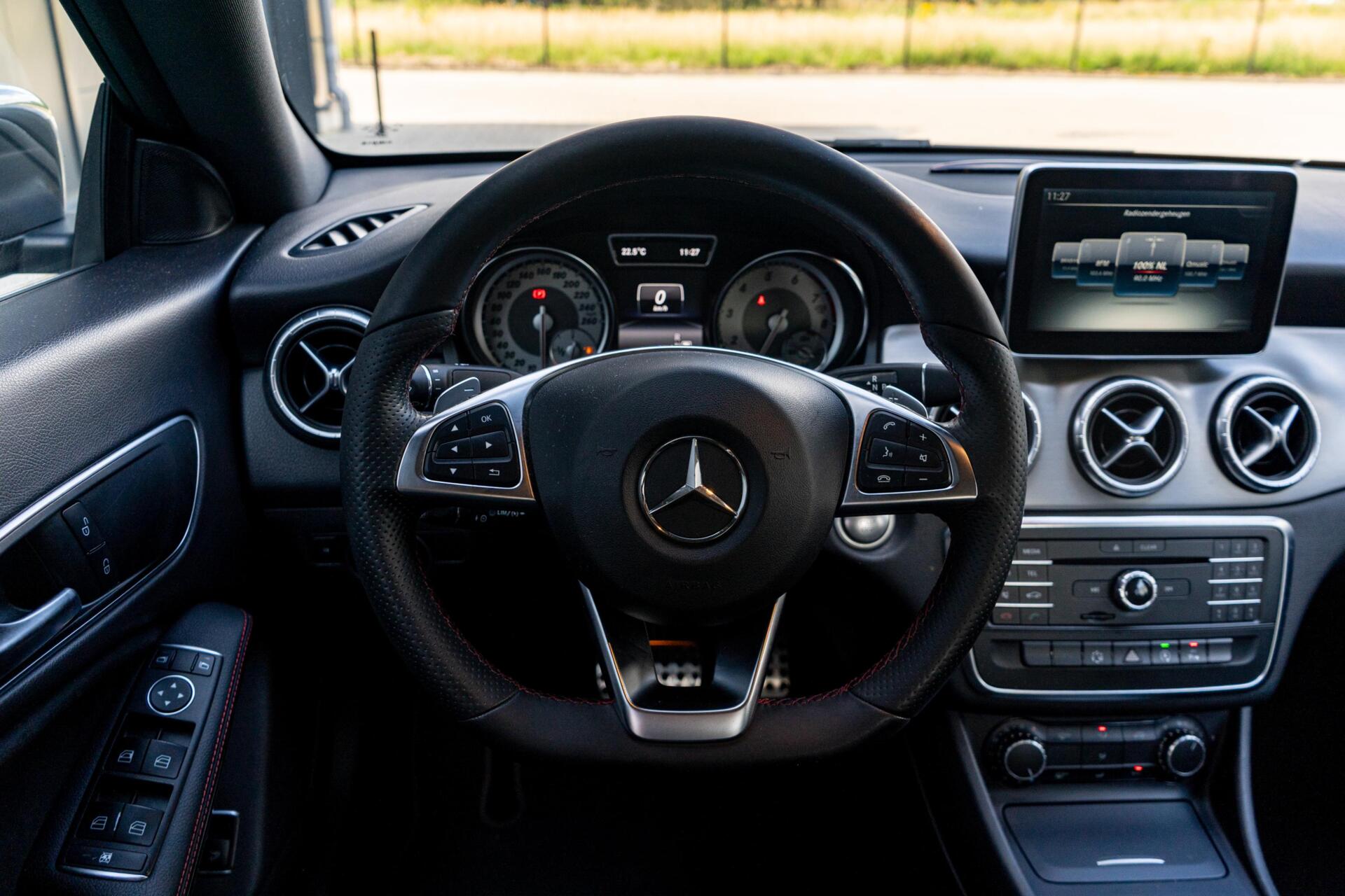 Foto van Mercedes-Benz Cla-klasse