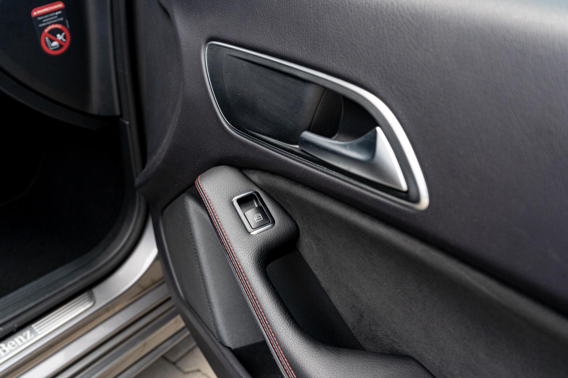 Foto van Mercedes-Benz Cla-klasse