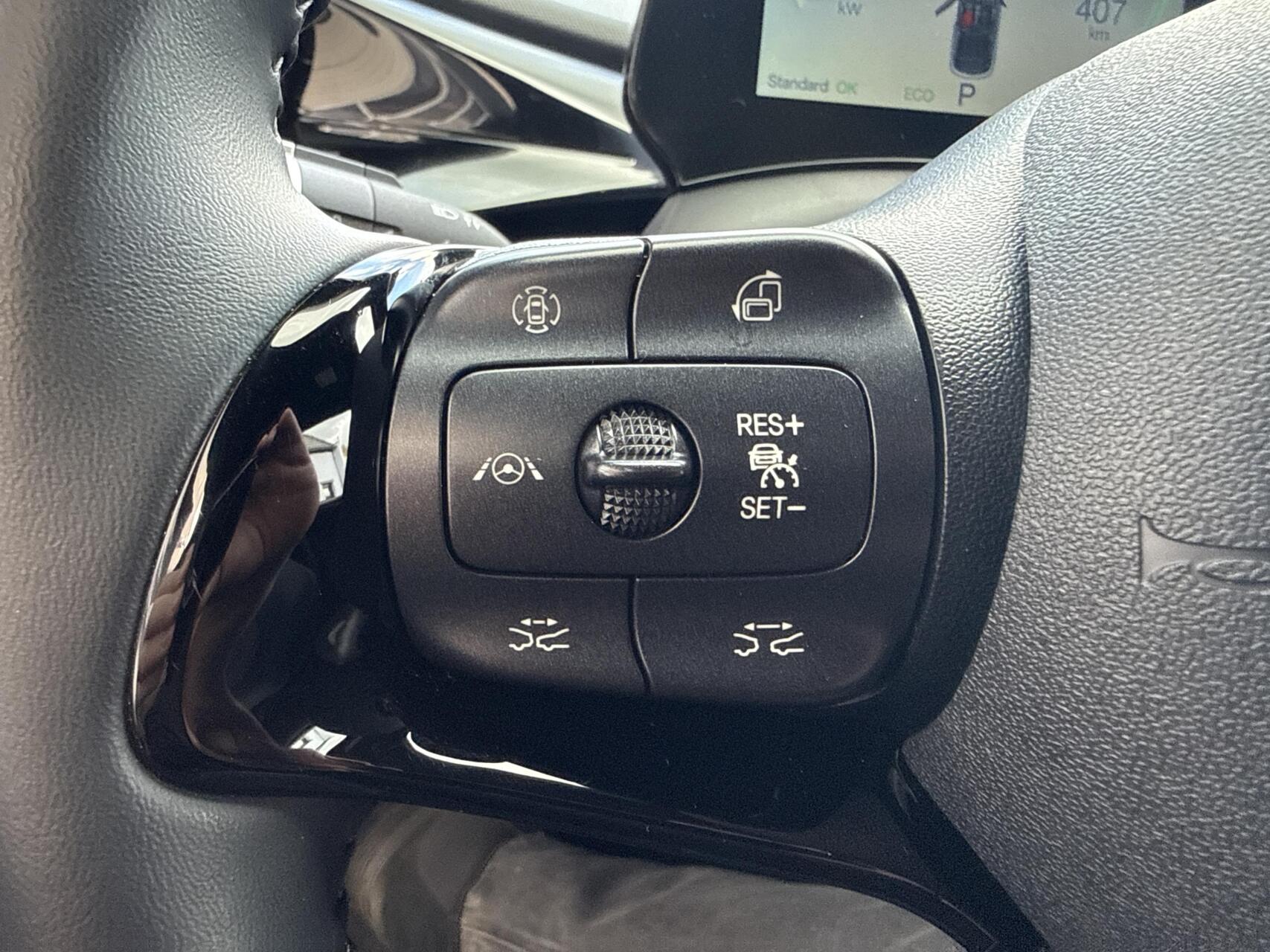 Foto van BYD BYD Dolphin