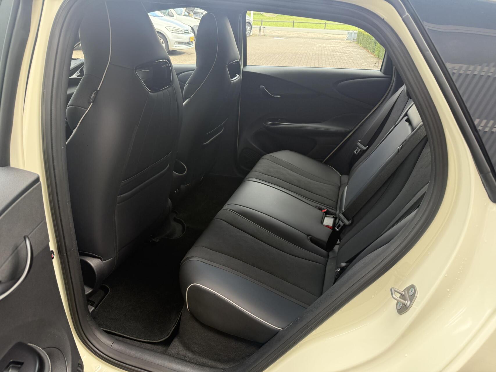 Foto van BYD BYD Dolphin