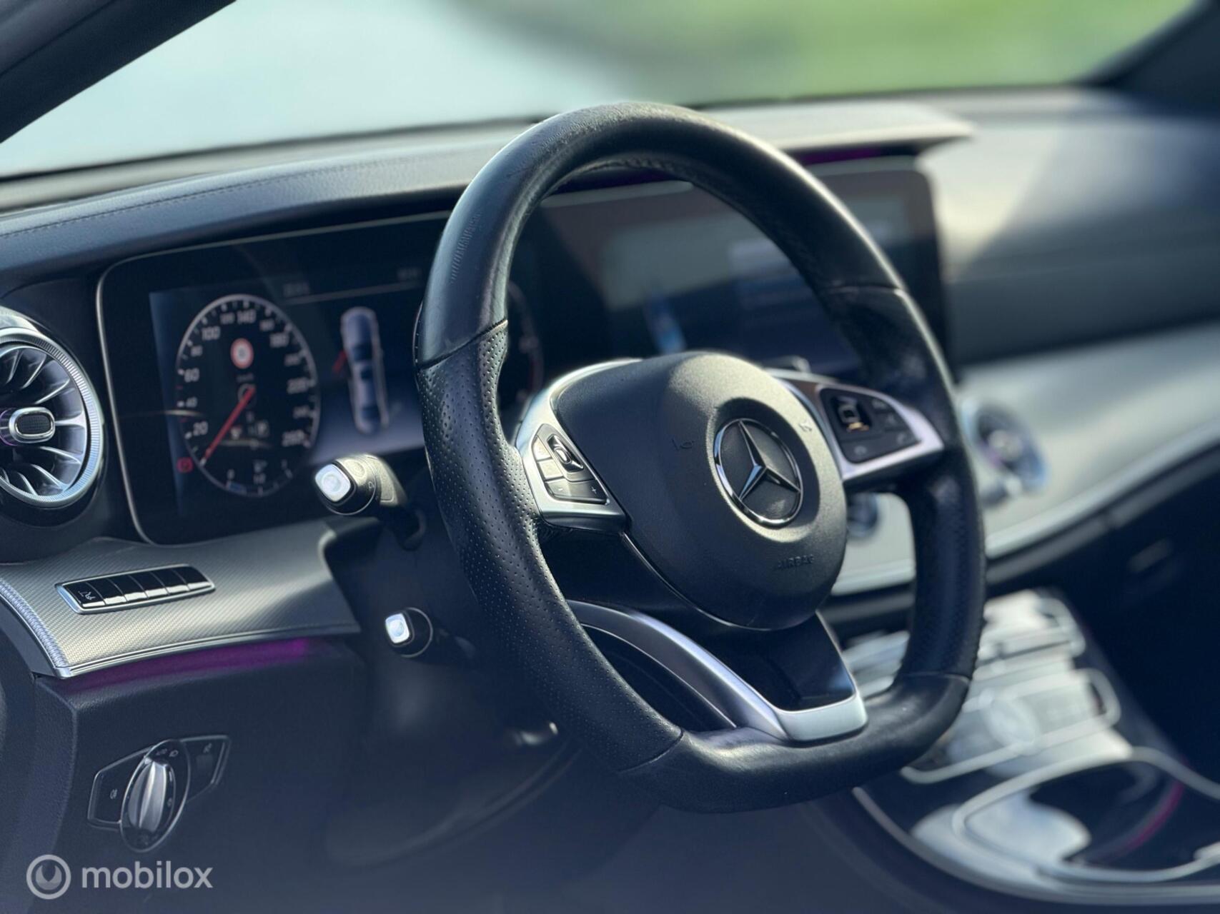 Foto van Mercedes-Benz E 220 D