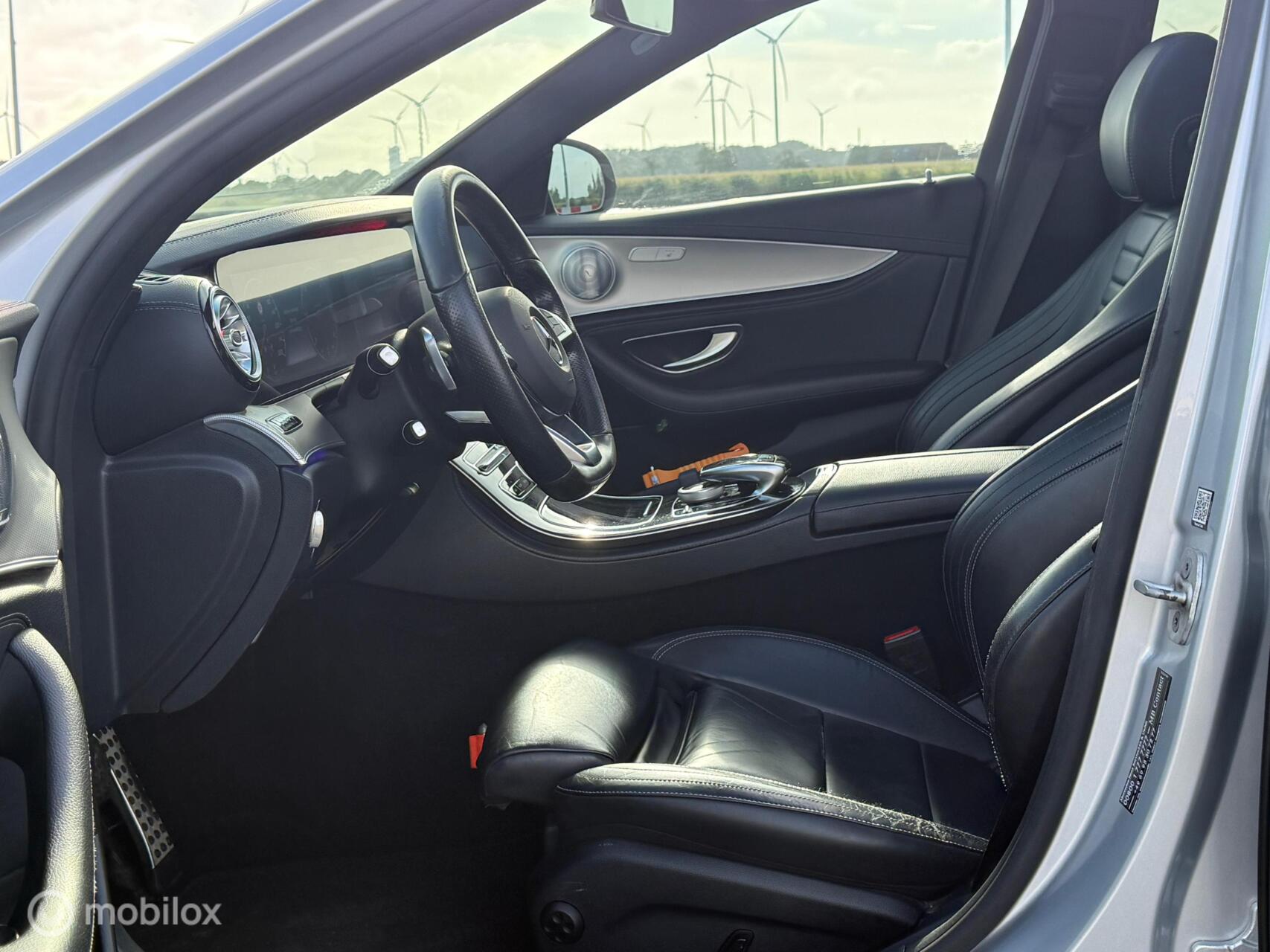 Foto van Mercedes-Benz E 220 D