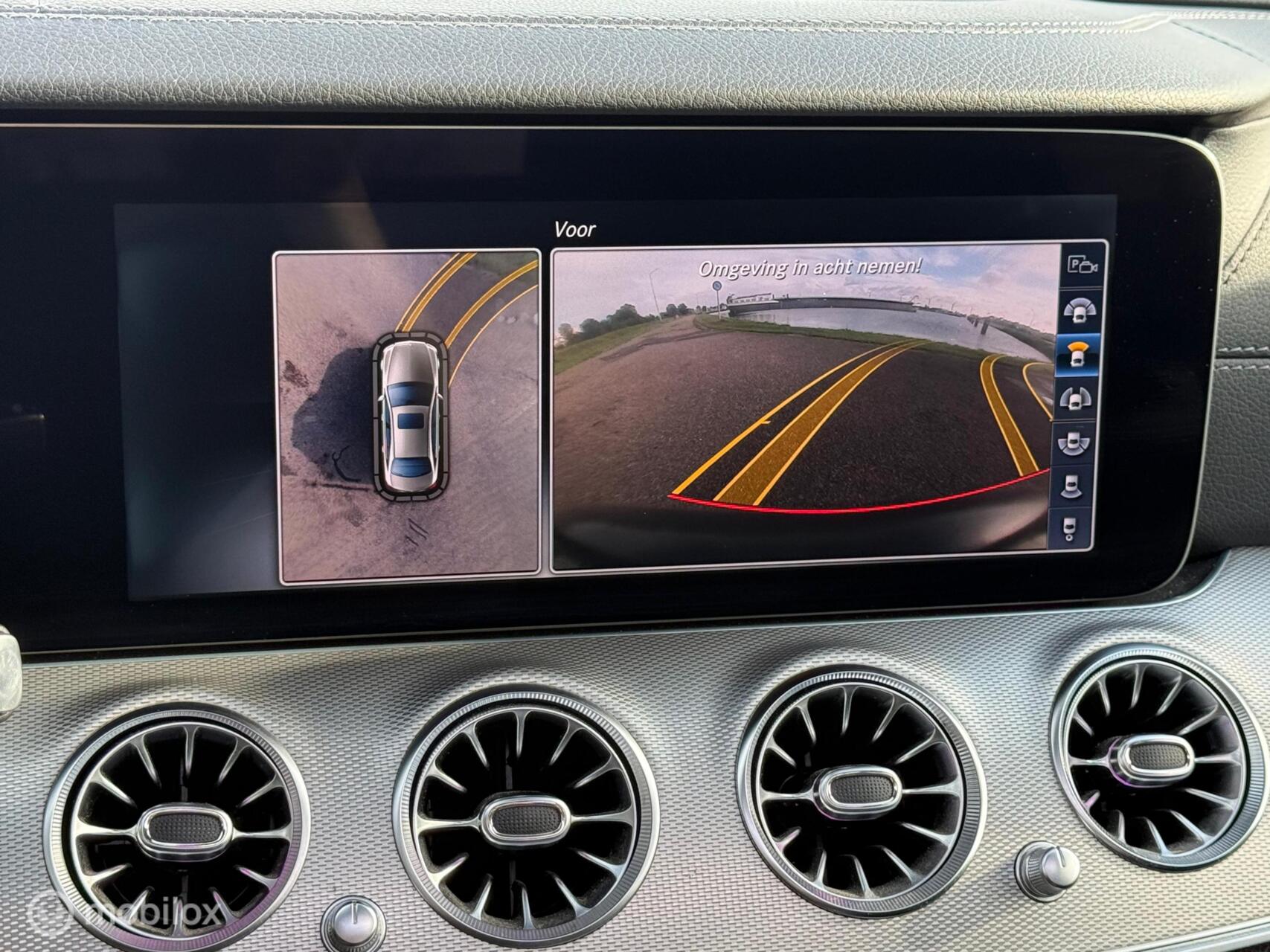 Foto van Mercedes-Benz E 220 D