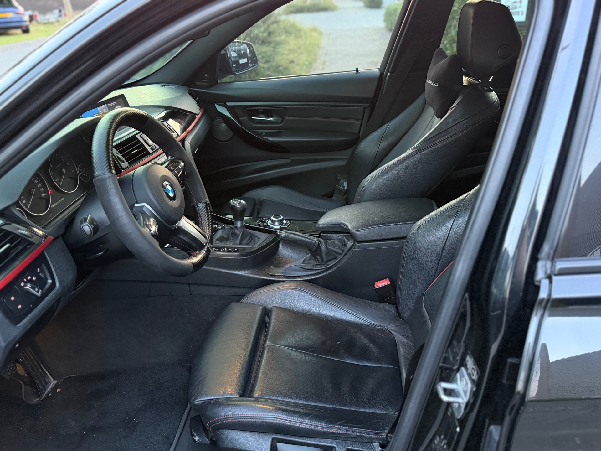 Foto van BMW 320i Ed