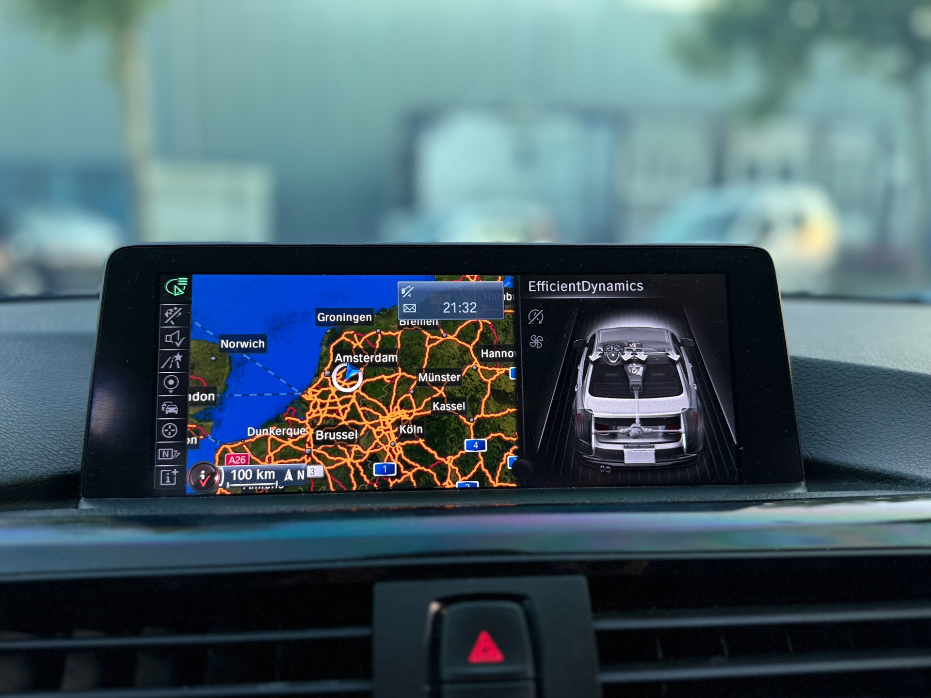 Foto van BMW 320i Ed