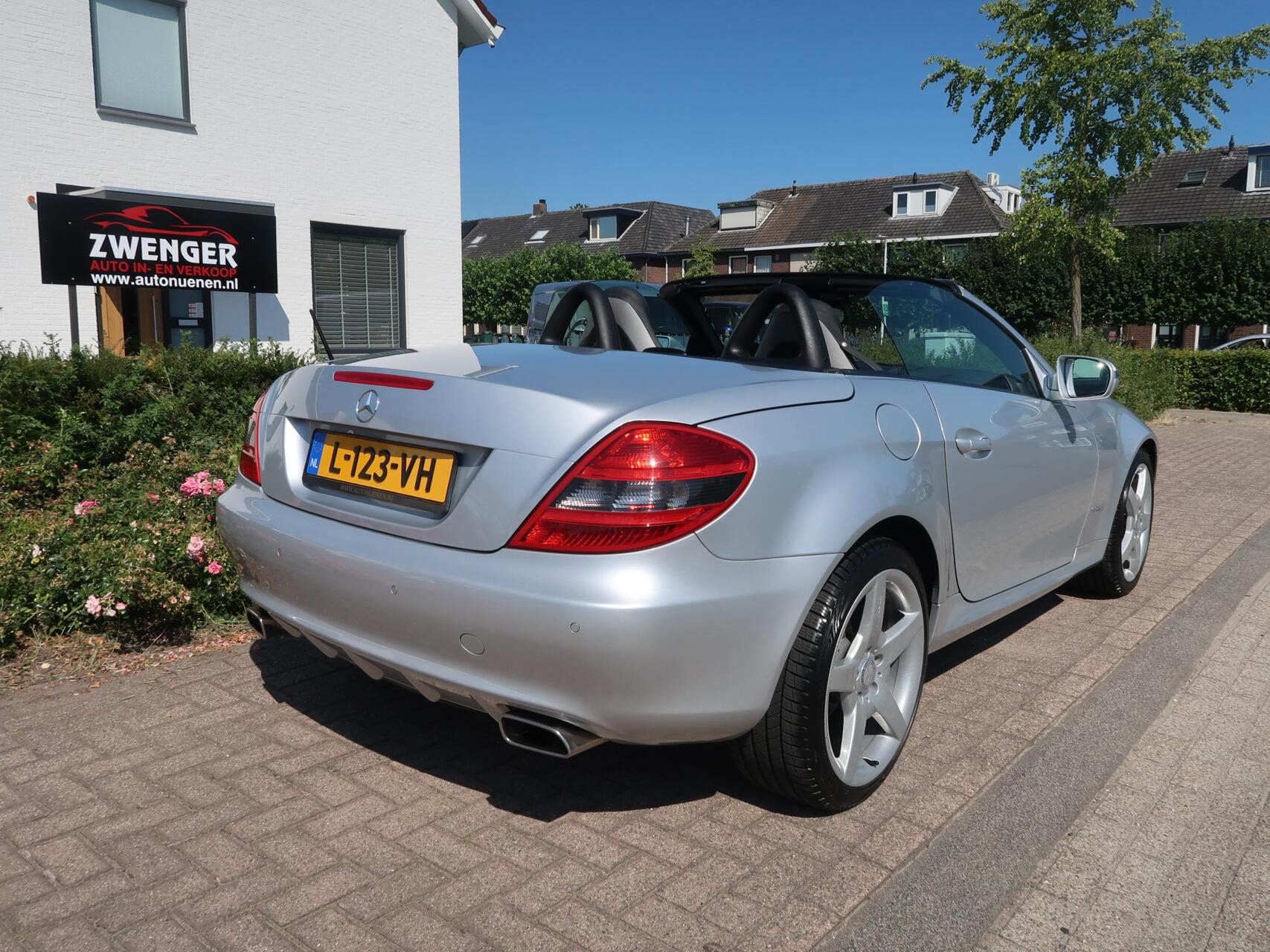 Foto van Mercedes-Benz SLK 200 Kompressor