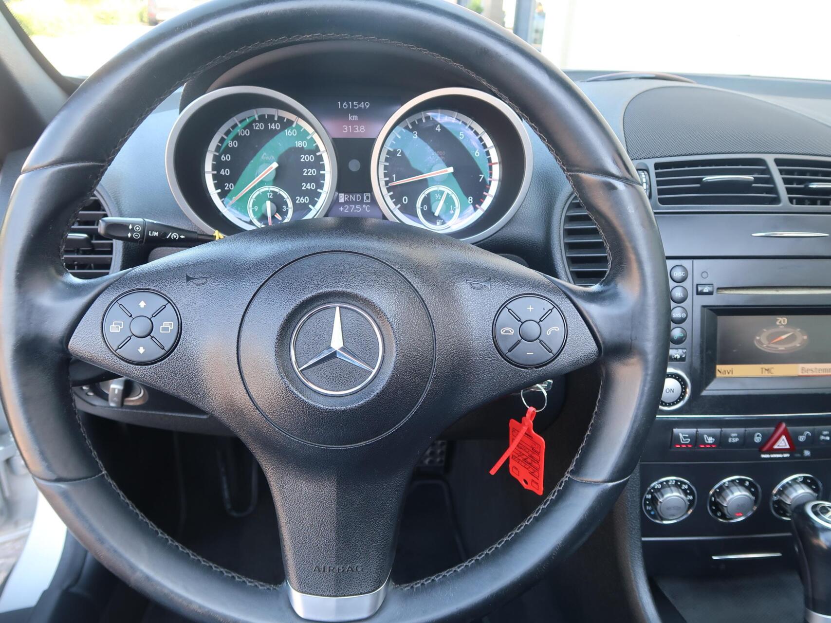 Foto van Mercedes-Benz SLK 200 Kompressor