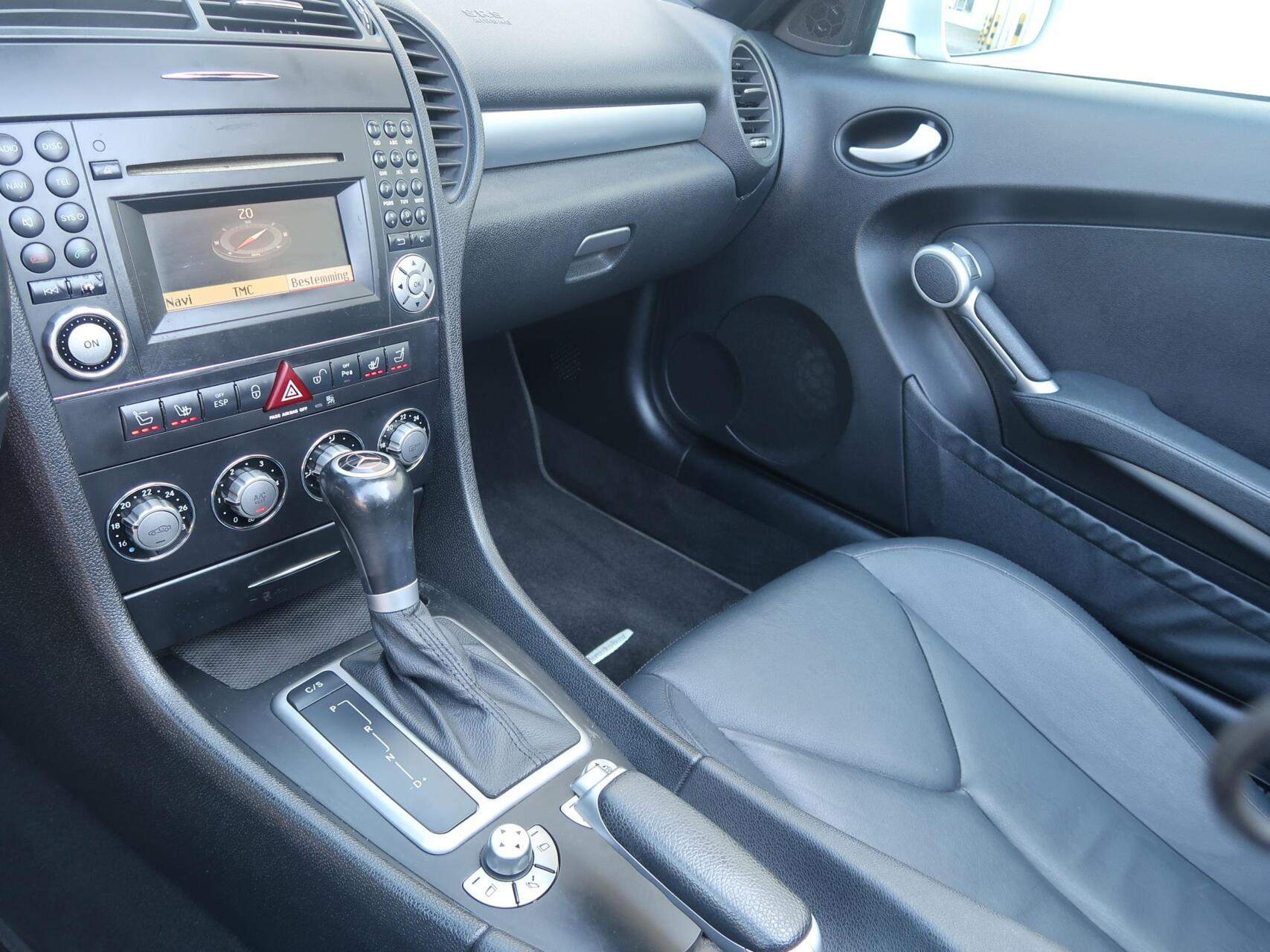 Foto van Mercedes-Benz SLK 200 Kompressor