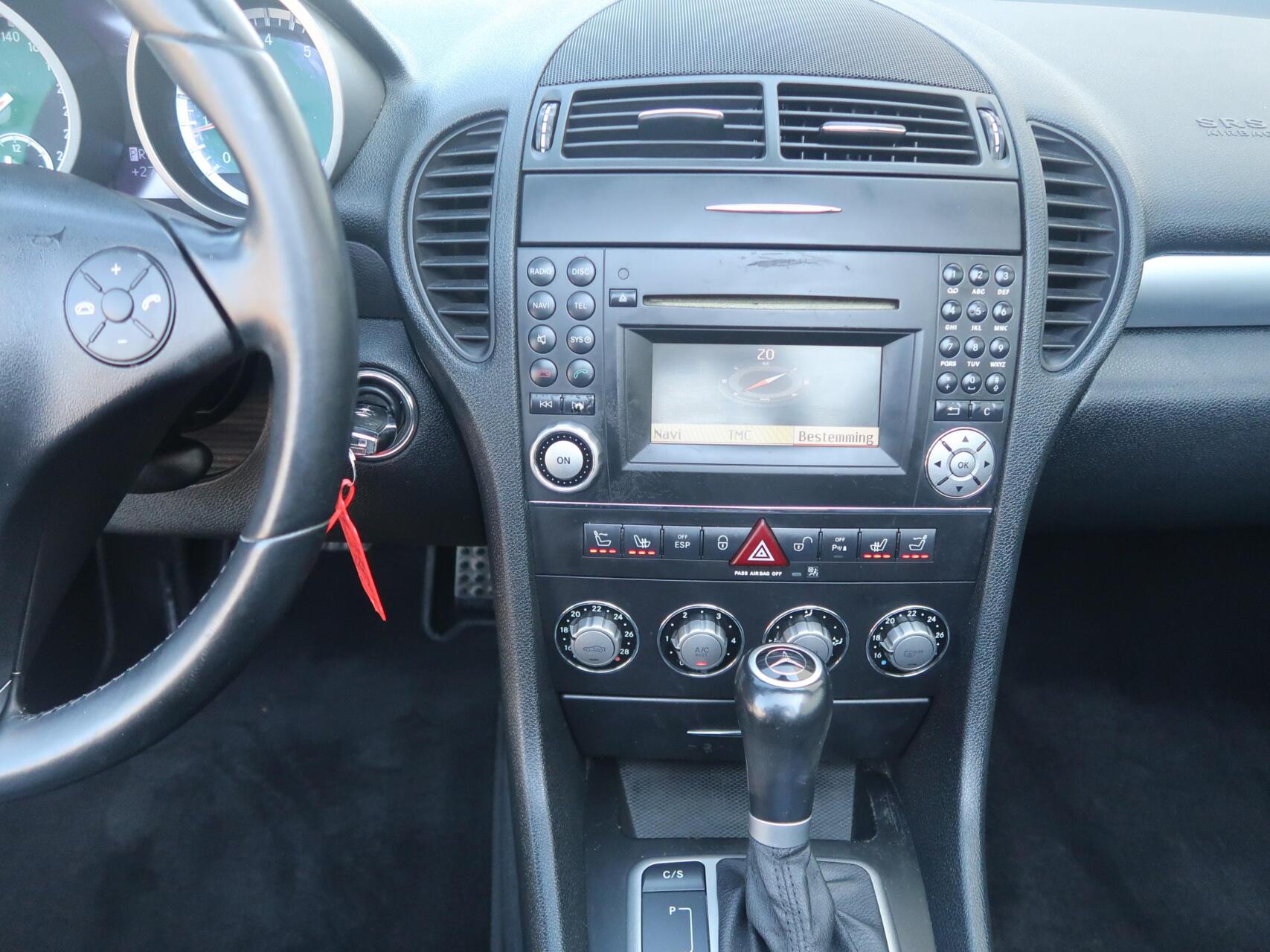 Foto van Mercedes-Benz SLK 200 Kompressor