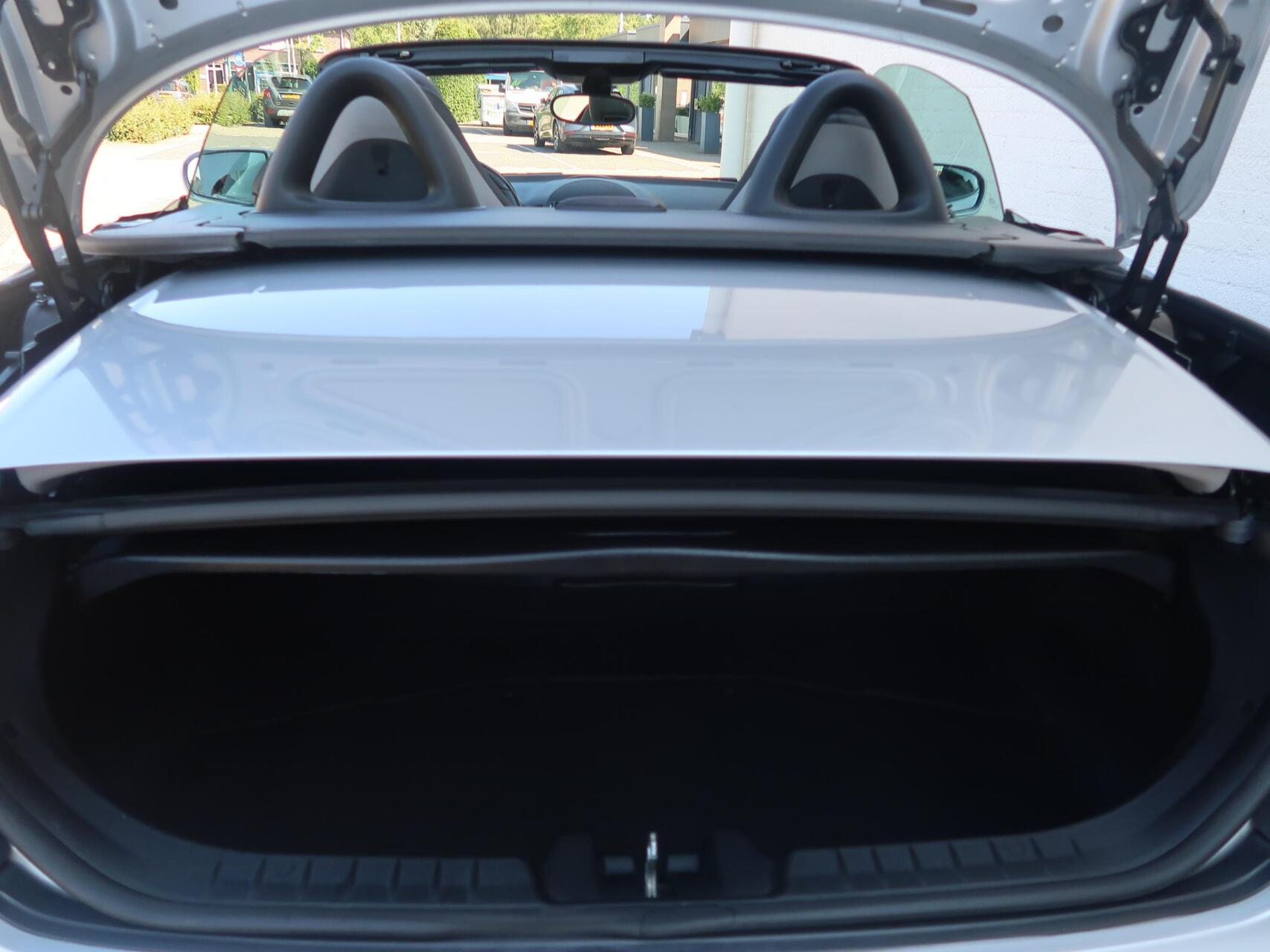 Foto van Mercedes-Benz SLK 200 Kompressor