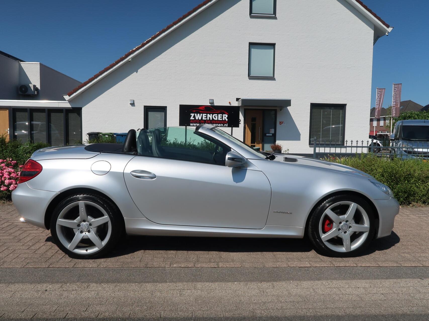 Foto van Mercedes-Benz SLK 200 Kompressor