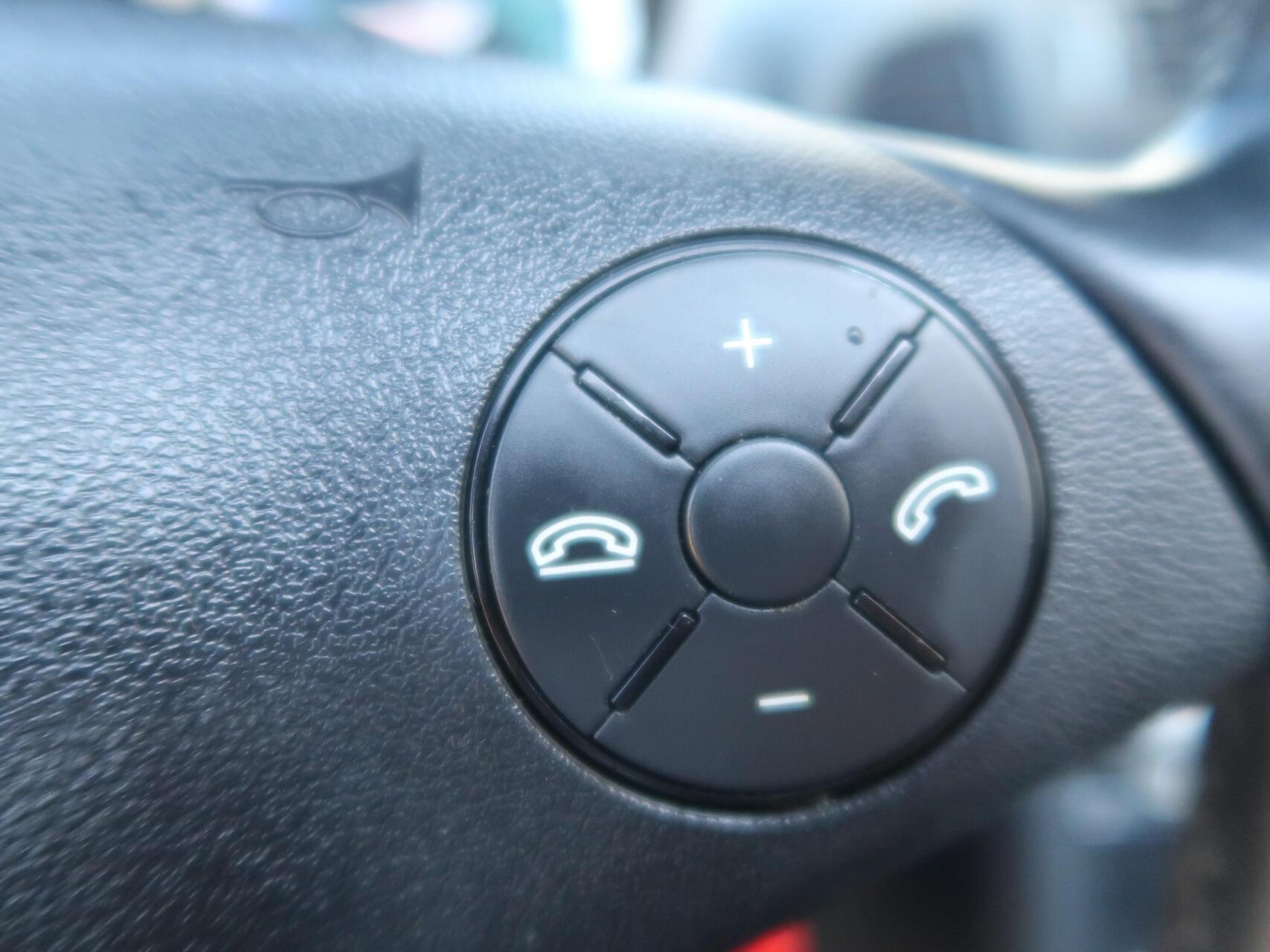 Foto van Mercedes-Benz SLK 200 Kompressor