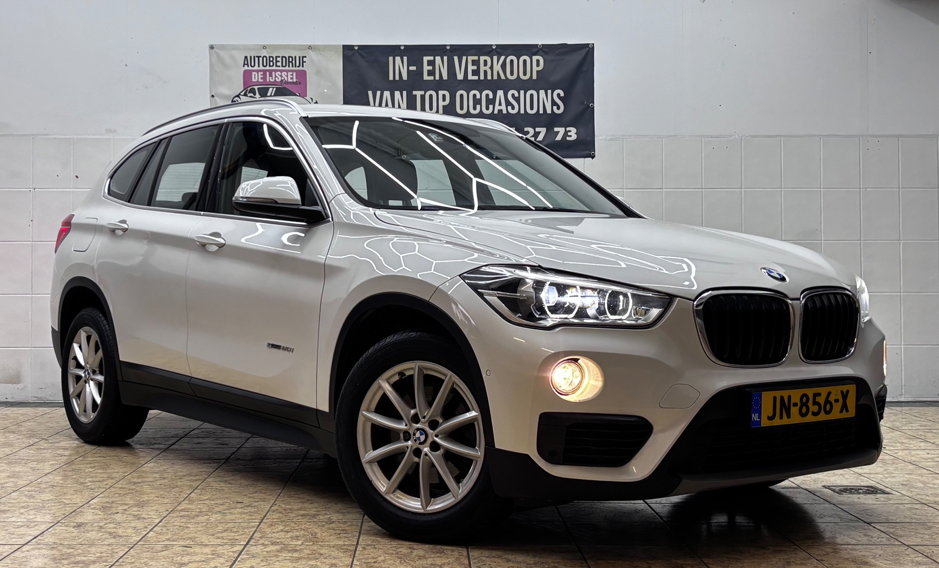 Foto van BMW X1 Sdrive20i