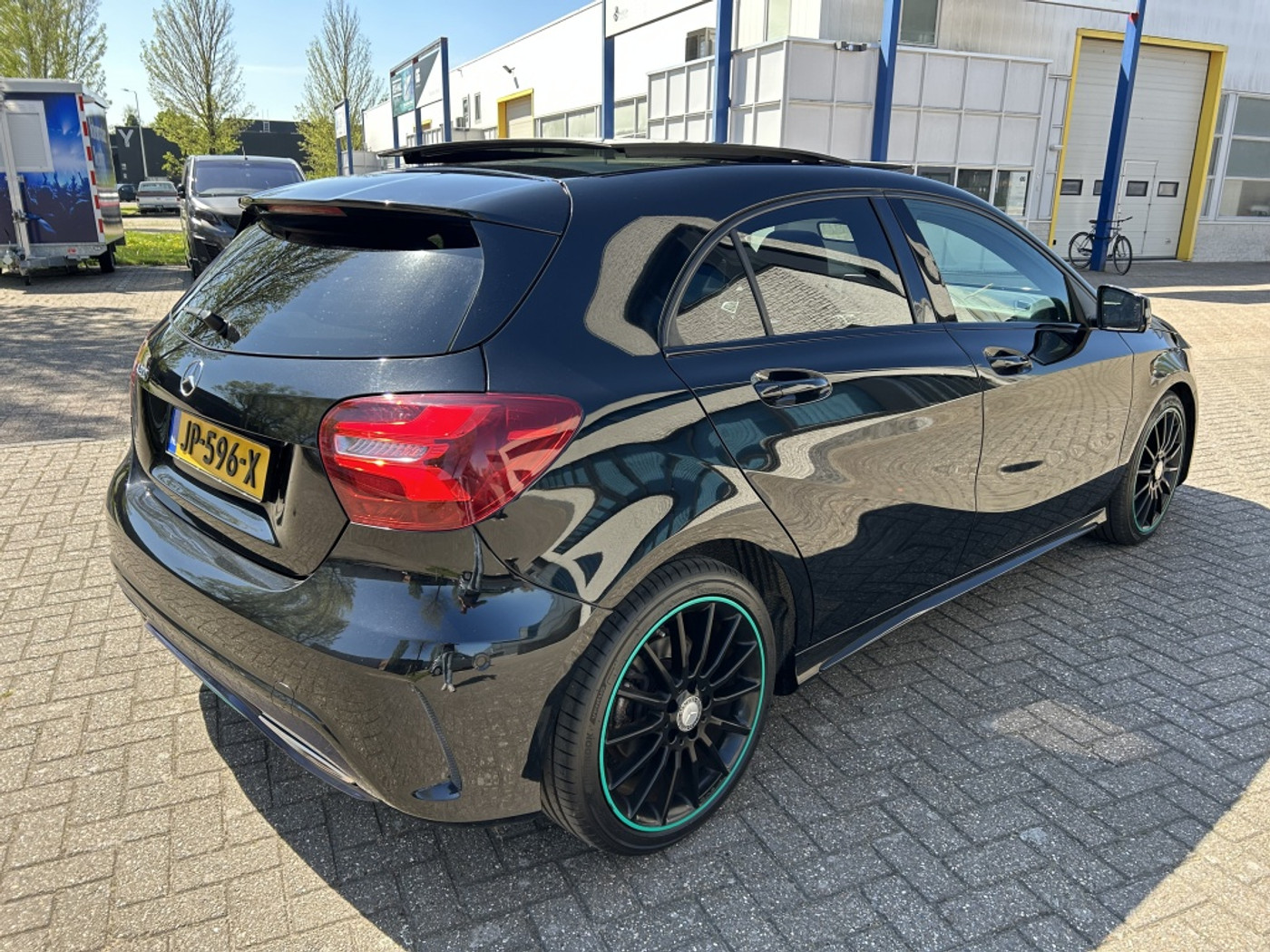 Foto van Mercedes-Benz A 200