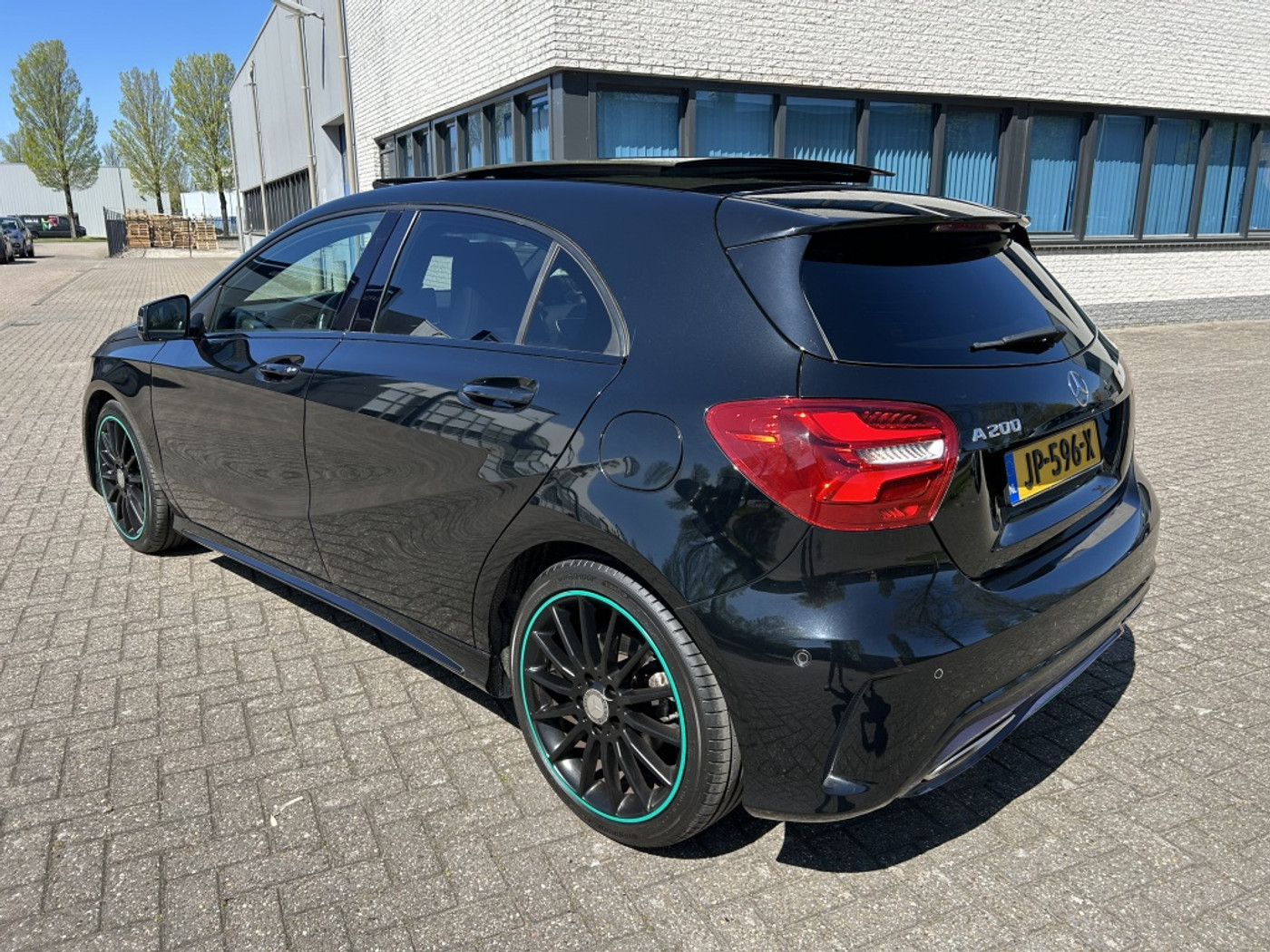 Foto van Mercedes-Benz A 200