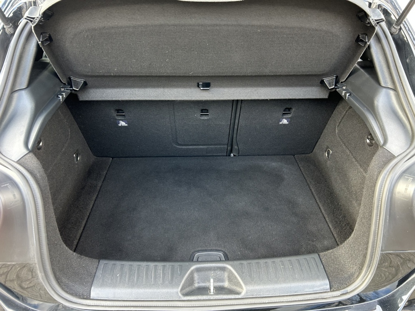 Foto van Mercedes-Benz A 200