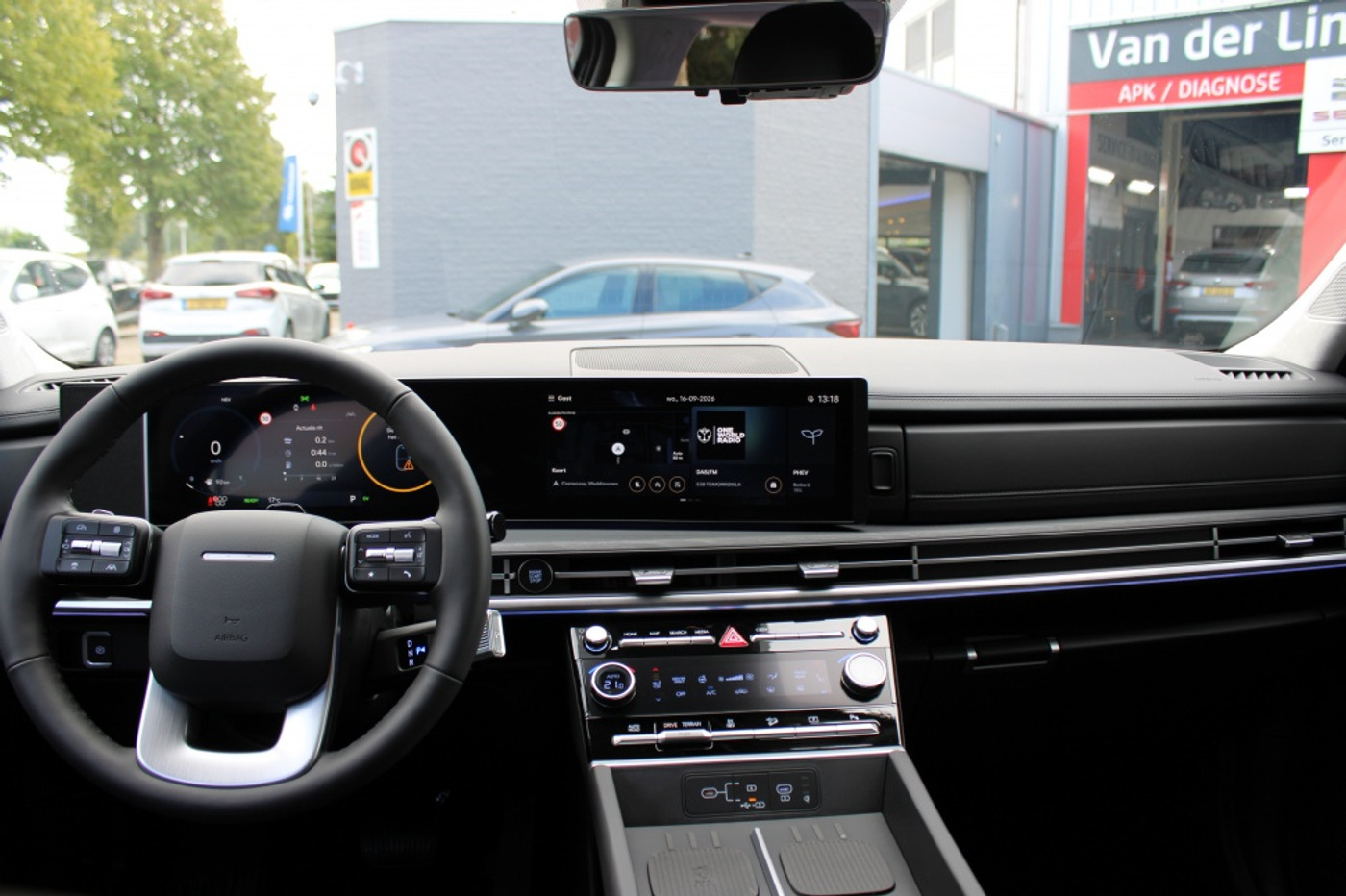 Foto van Porsche Panamera 4 E-hybrid