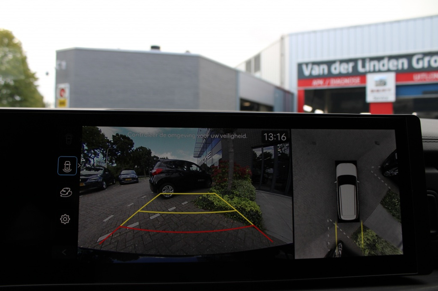 Foto van Porsche Panamera 4 E-hybrid