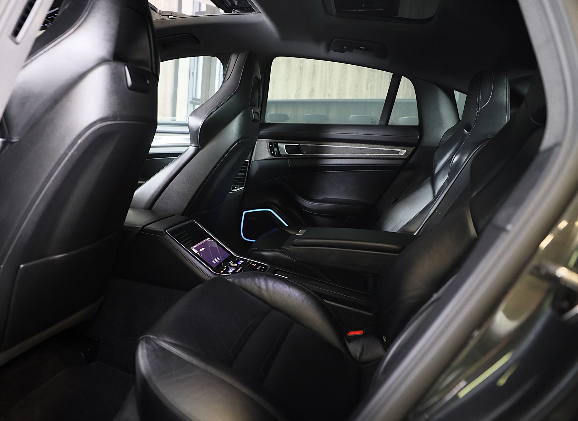 Foto van Porsche Panamera 4 E-hybrid