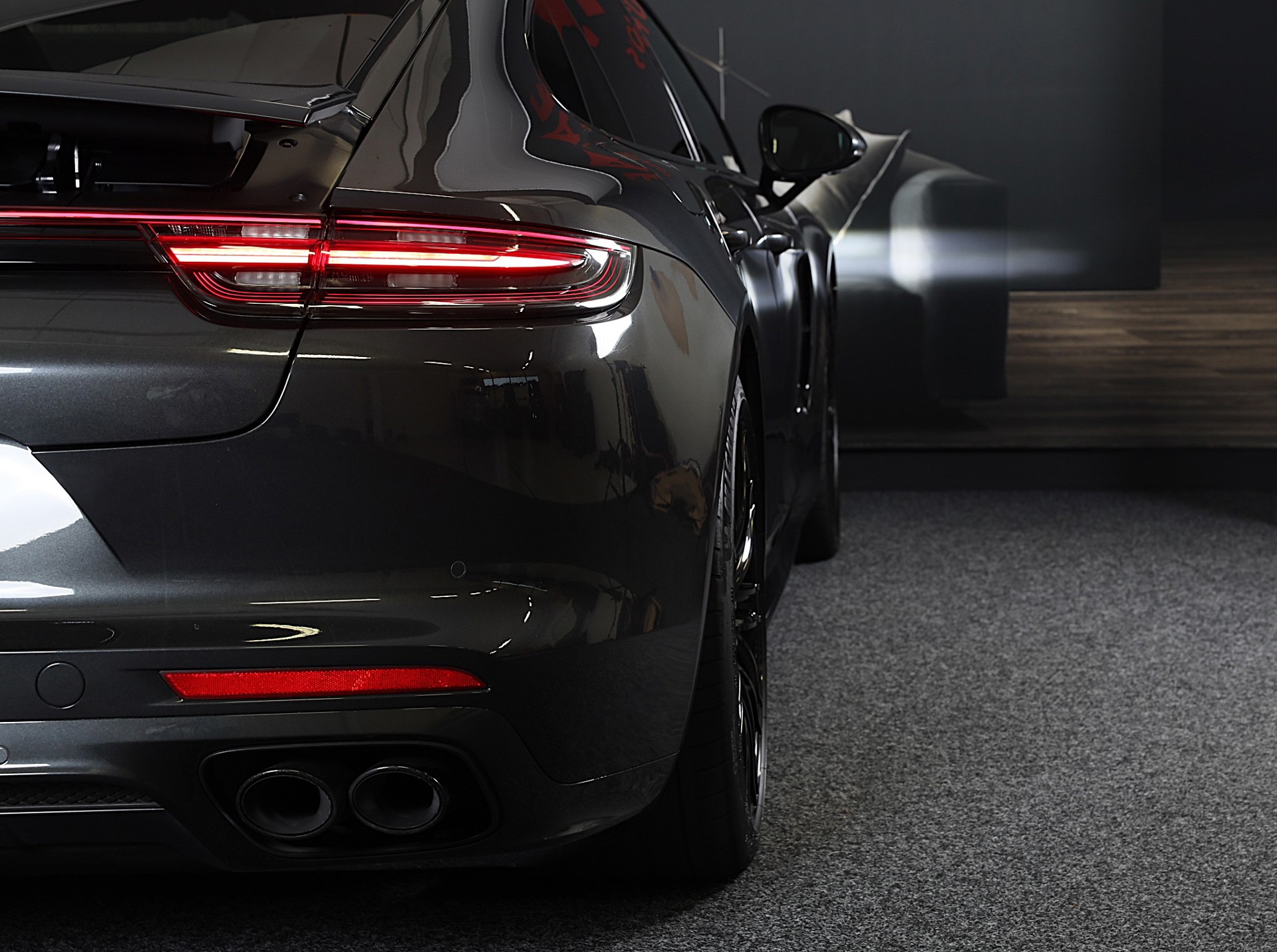 Foto van Porsche Panamera 4 E-hybrid