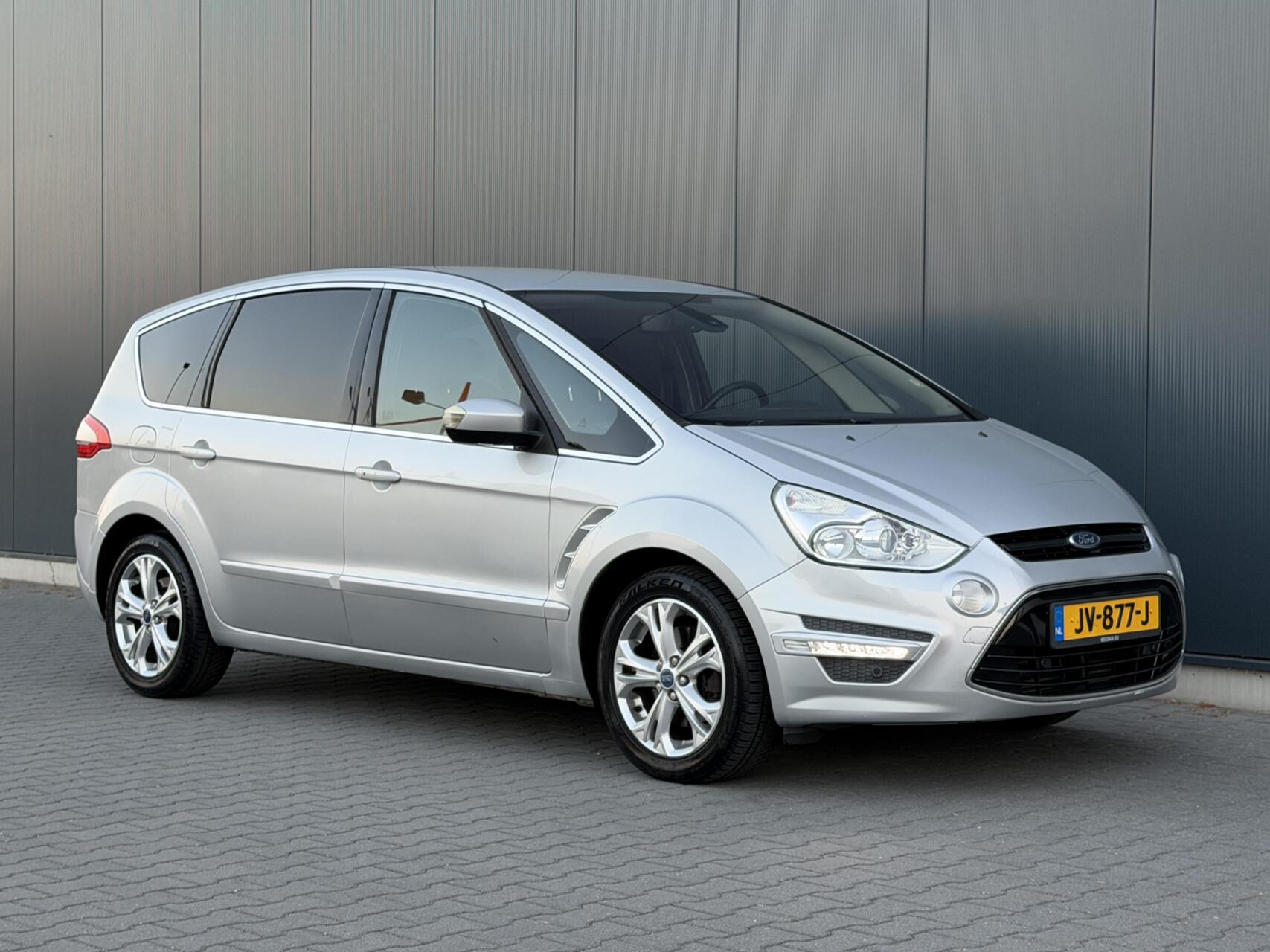 Foto van Ford S-max