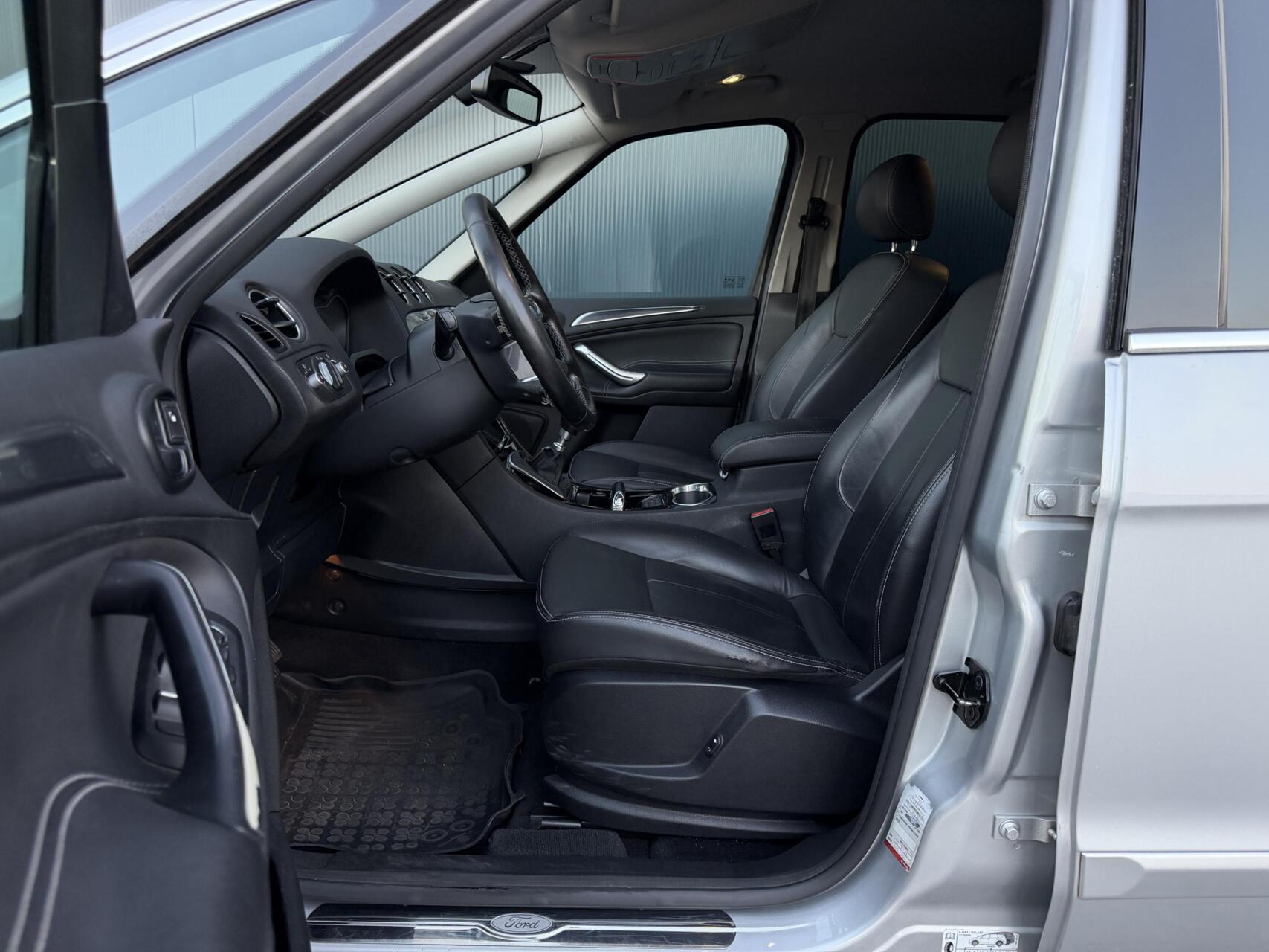Foto van Ford S-max