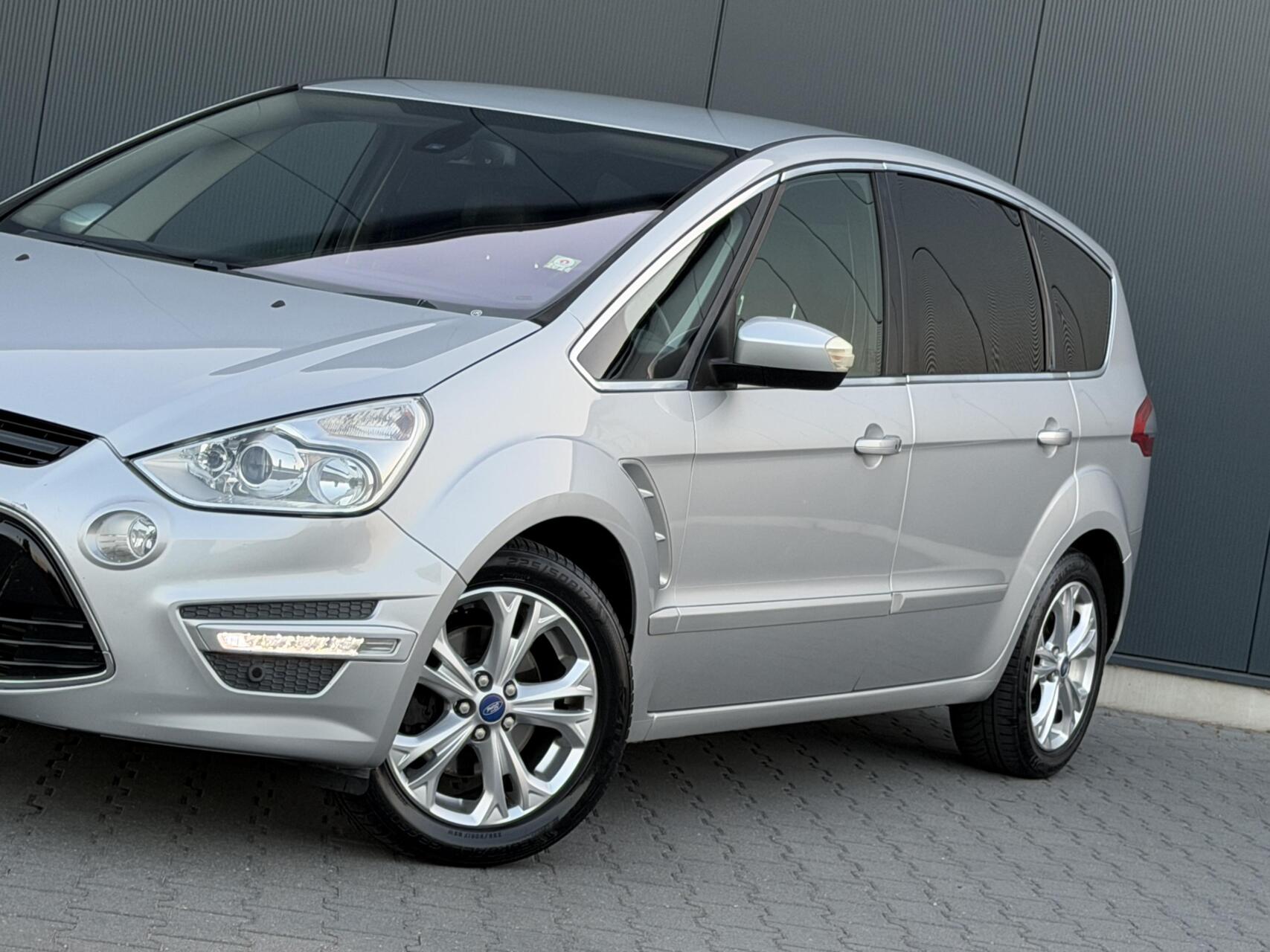 Foto van Ford S-max